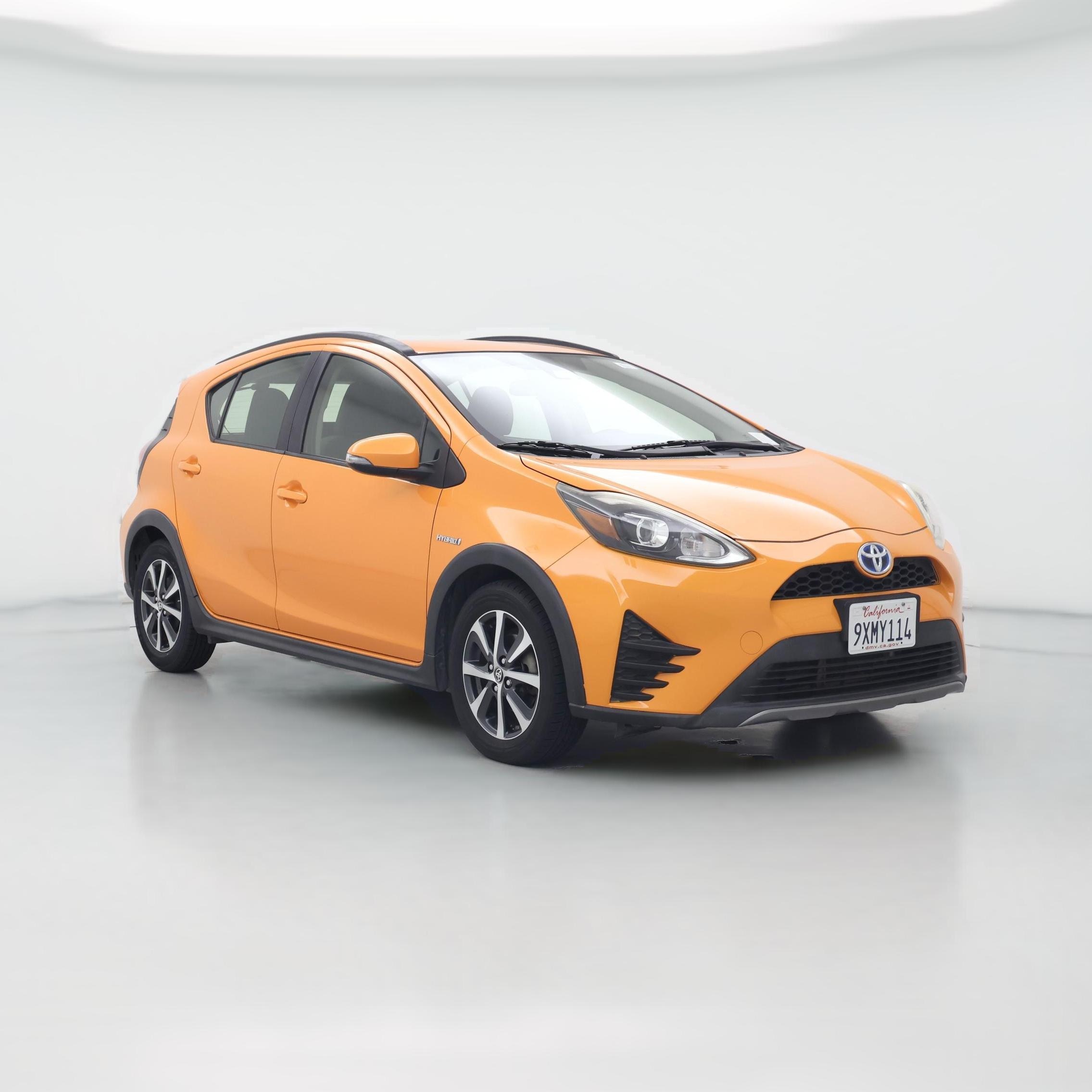 Thumbnail: 2018 Toyota Prius c - 1