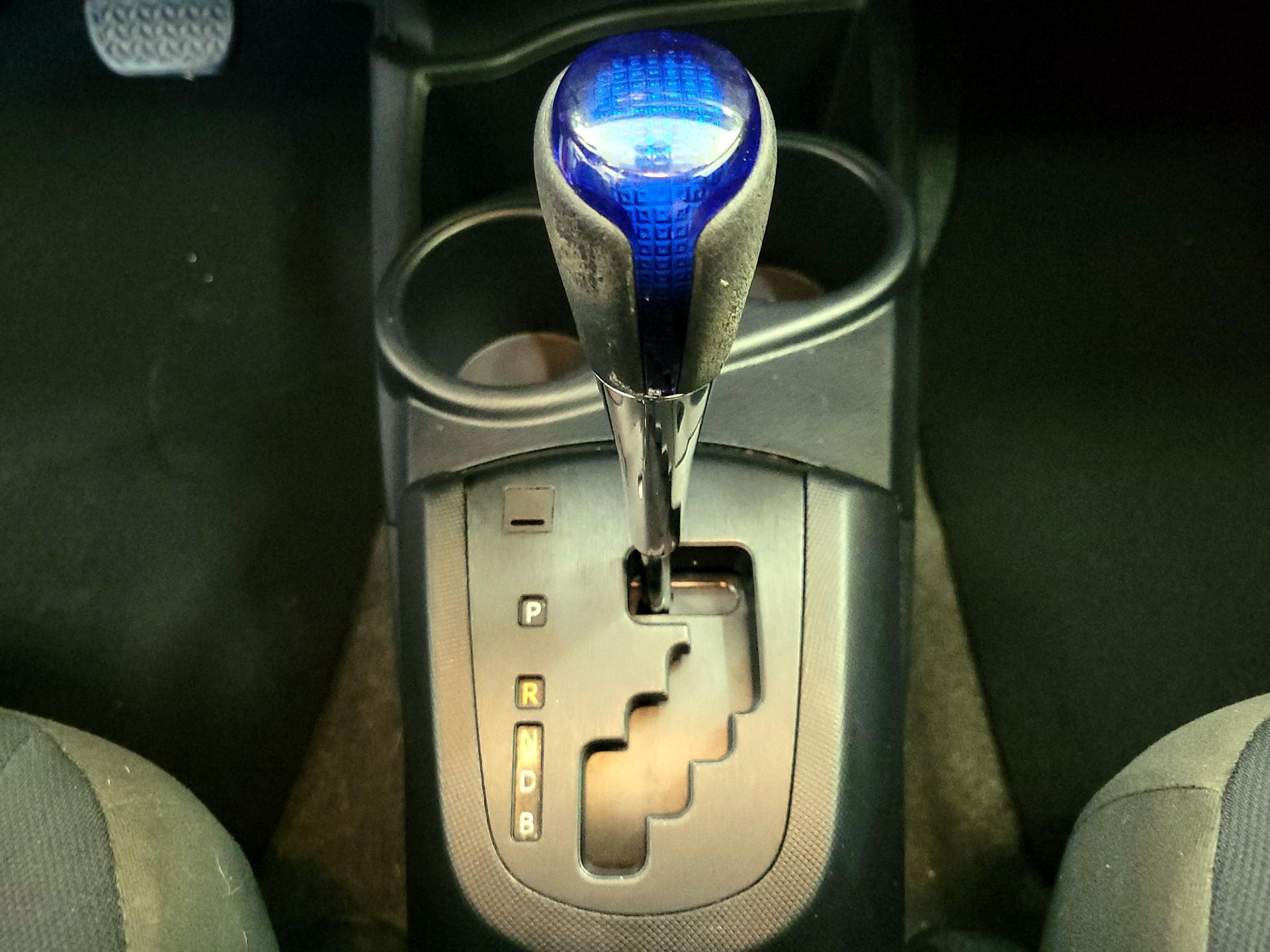 Thumbnail: 2018 Toyota Prius c - 17