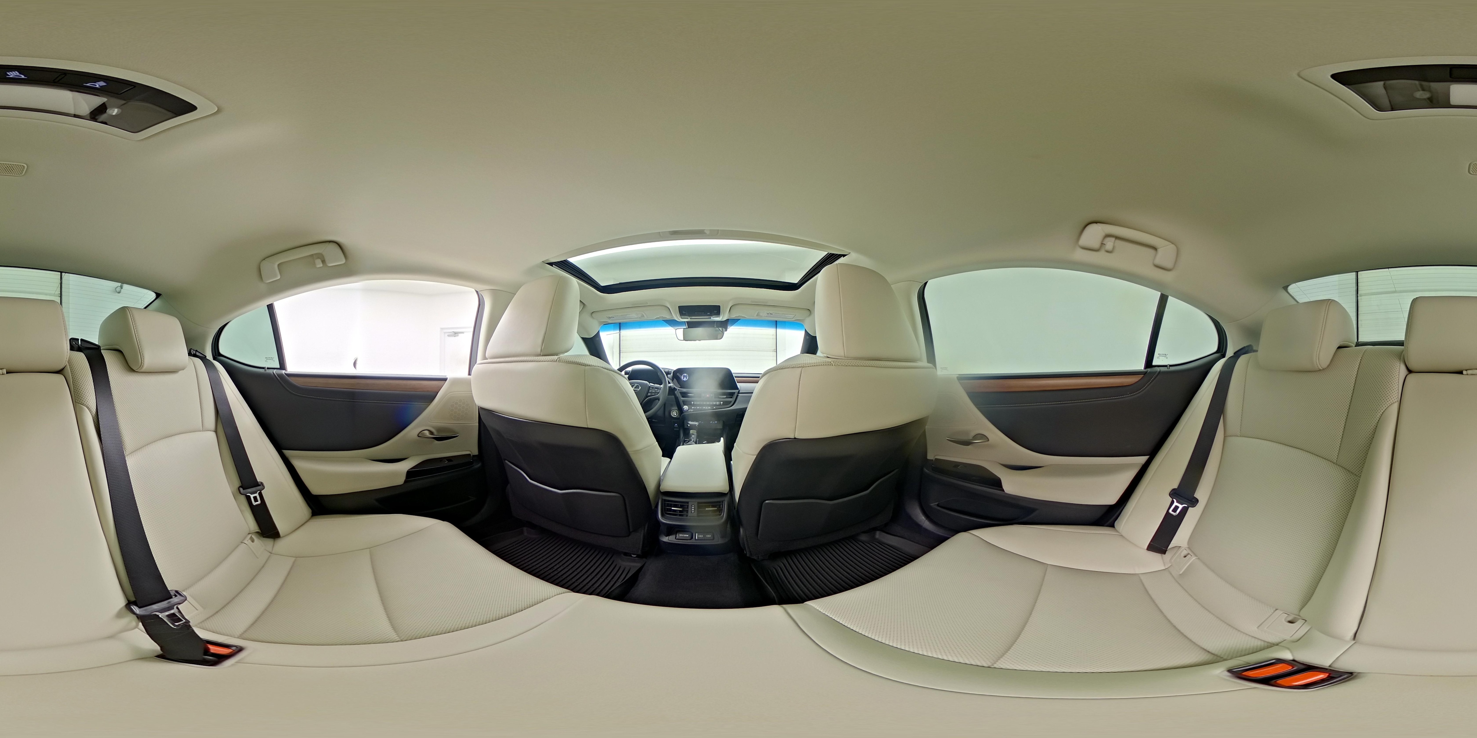2025 Lexus ES 350 - Photo 26