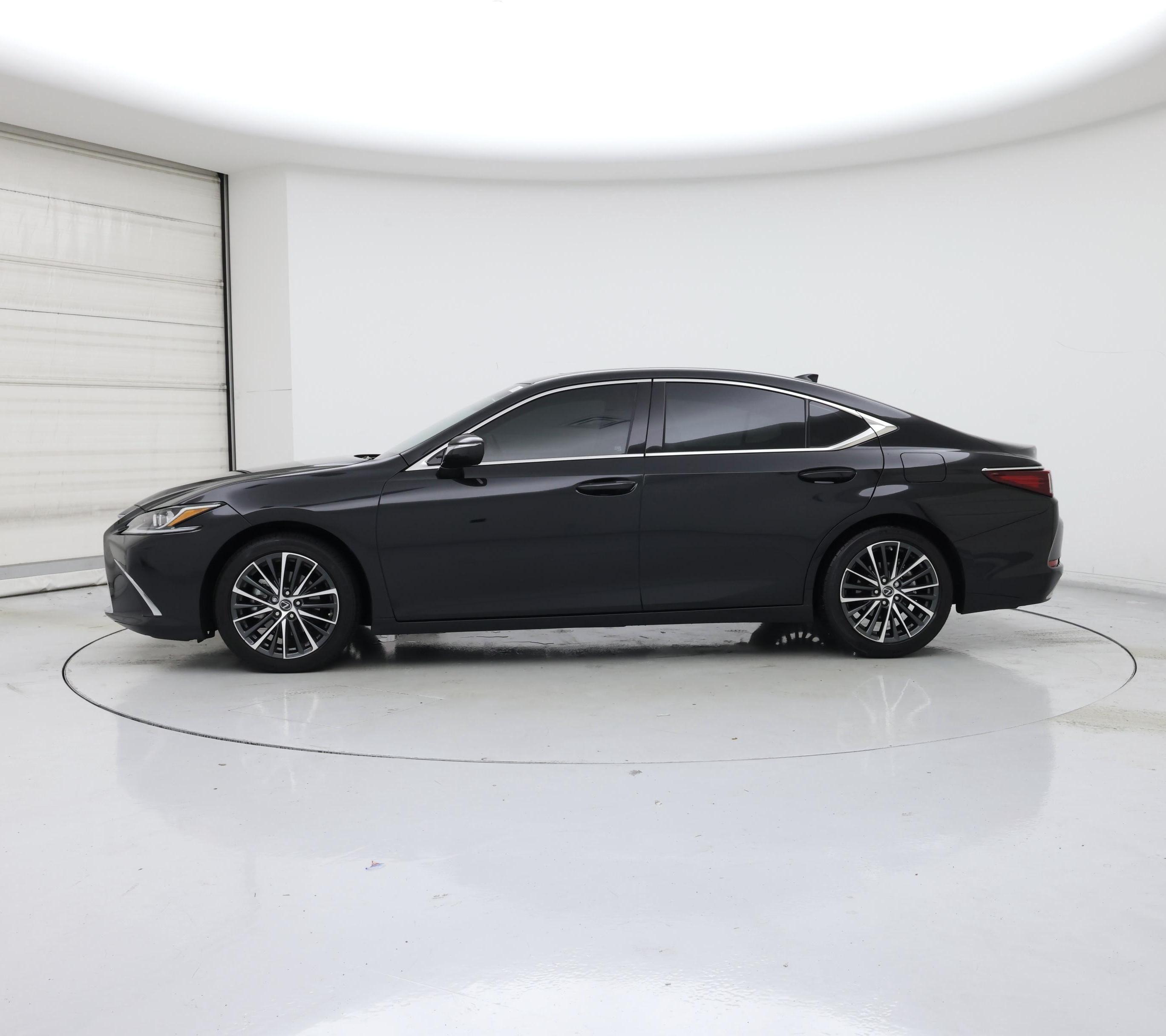 Thumbnail: 2025 Lexus ES - 3
