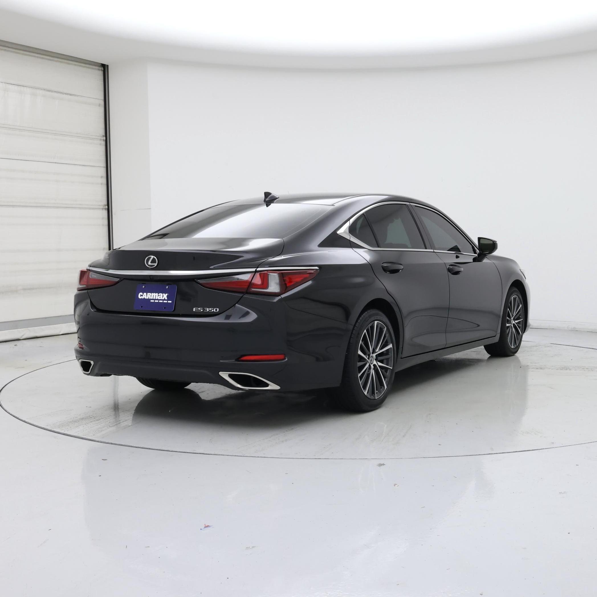 Thumbnail: 2025 Lexus ES - 8
