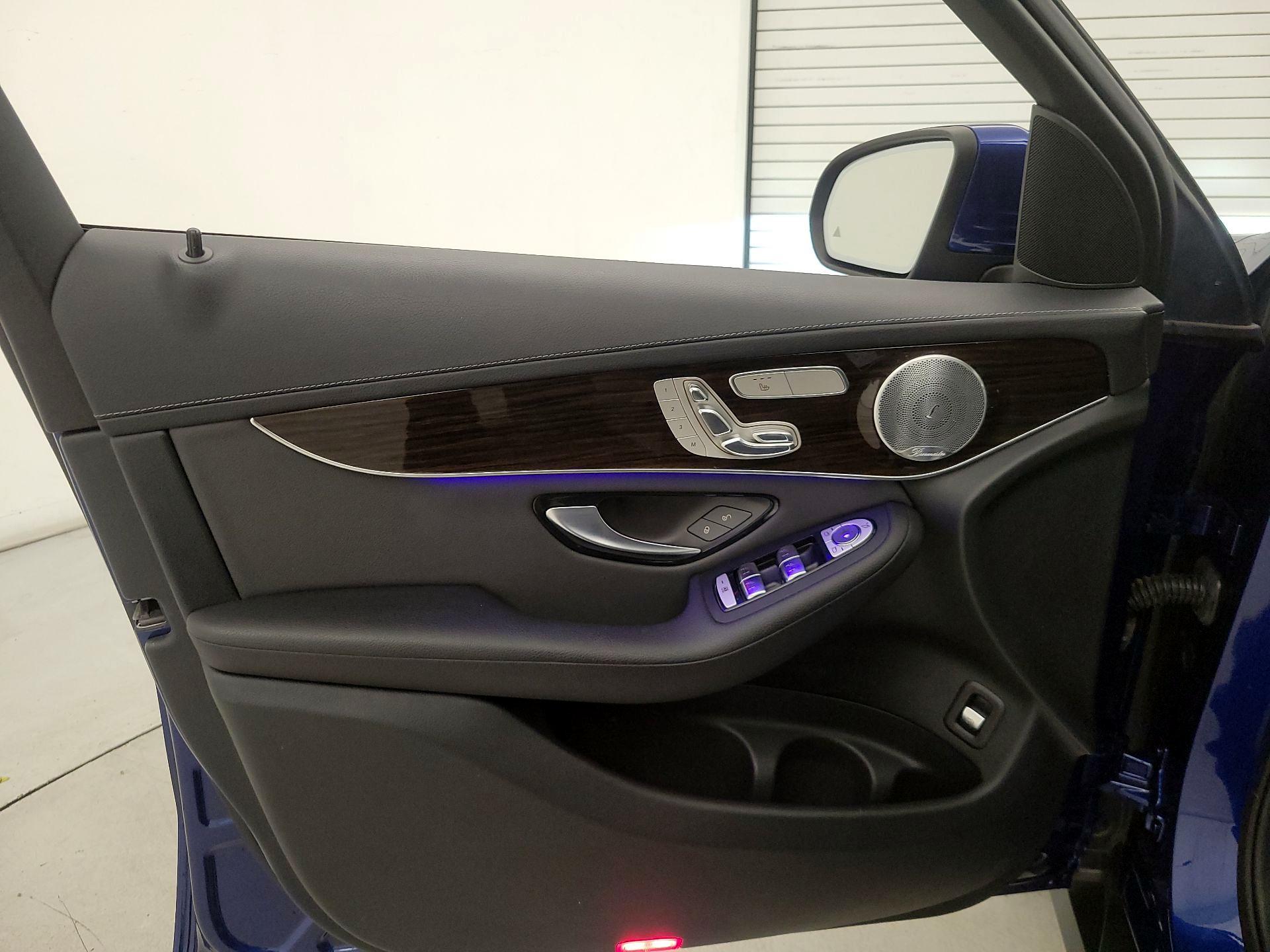 Thumbnail: 2020 Mercedes-Benz GLC - 12