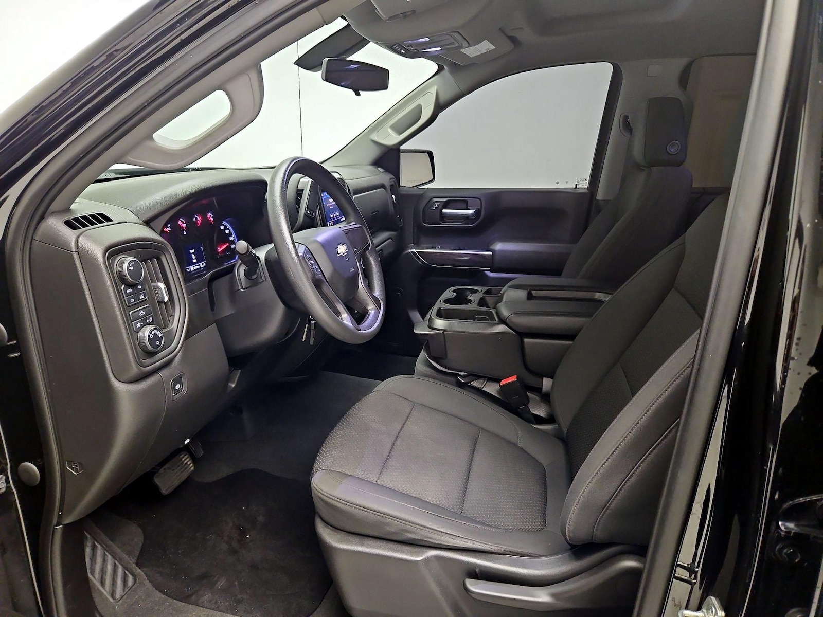 2021 Chevrolet Silverado 1500 Custom - Photo 12