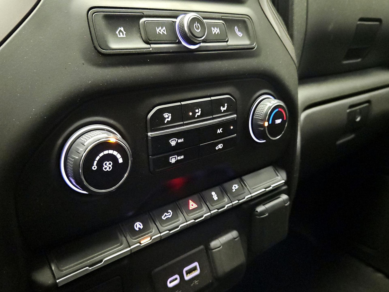 2021 Chevrolet Silverado 1500 Custom - Photo 17