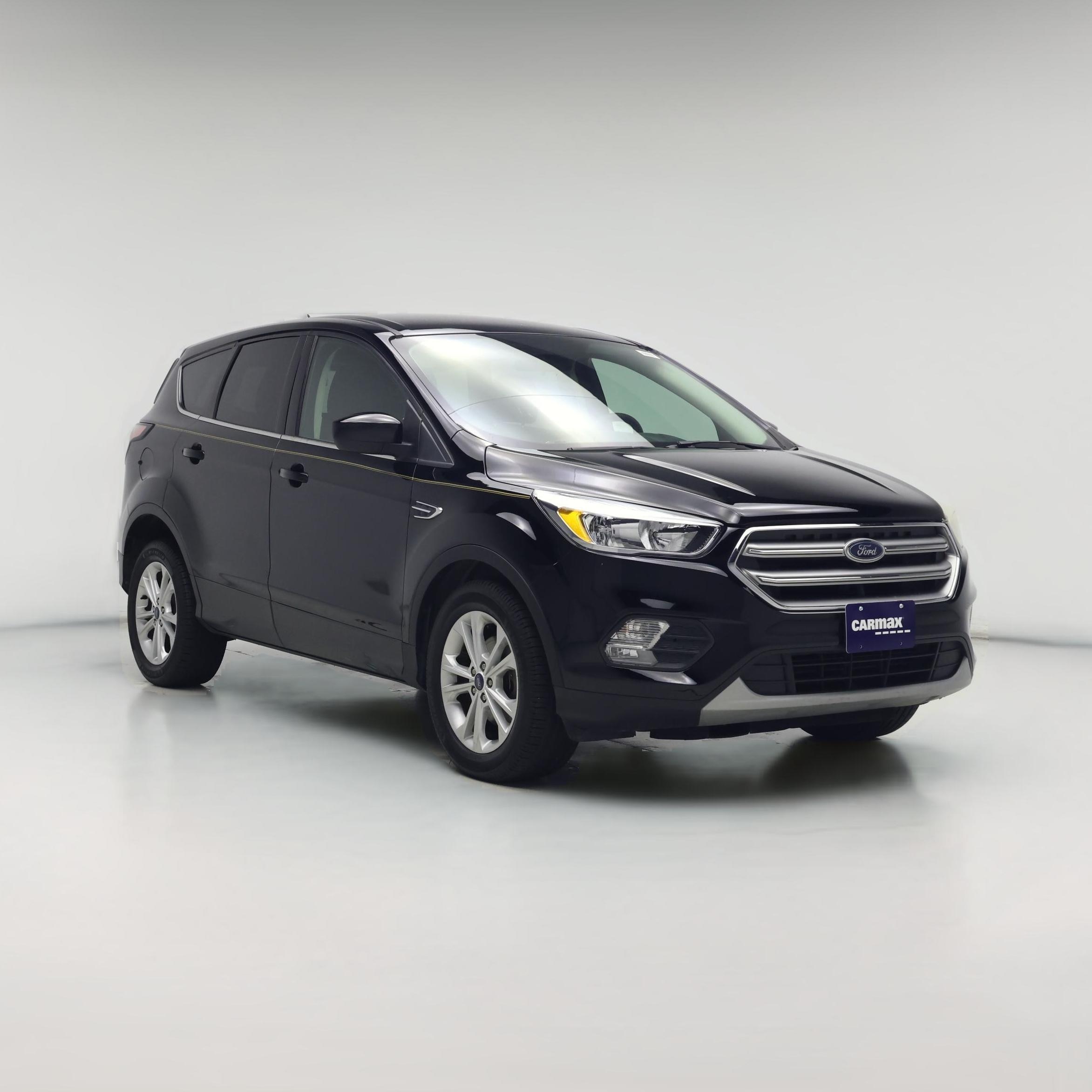 Thumbnail: 2017 Ford Escape - 1