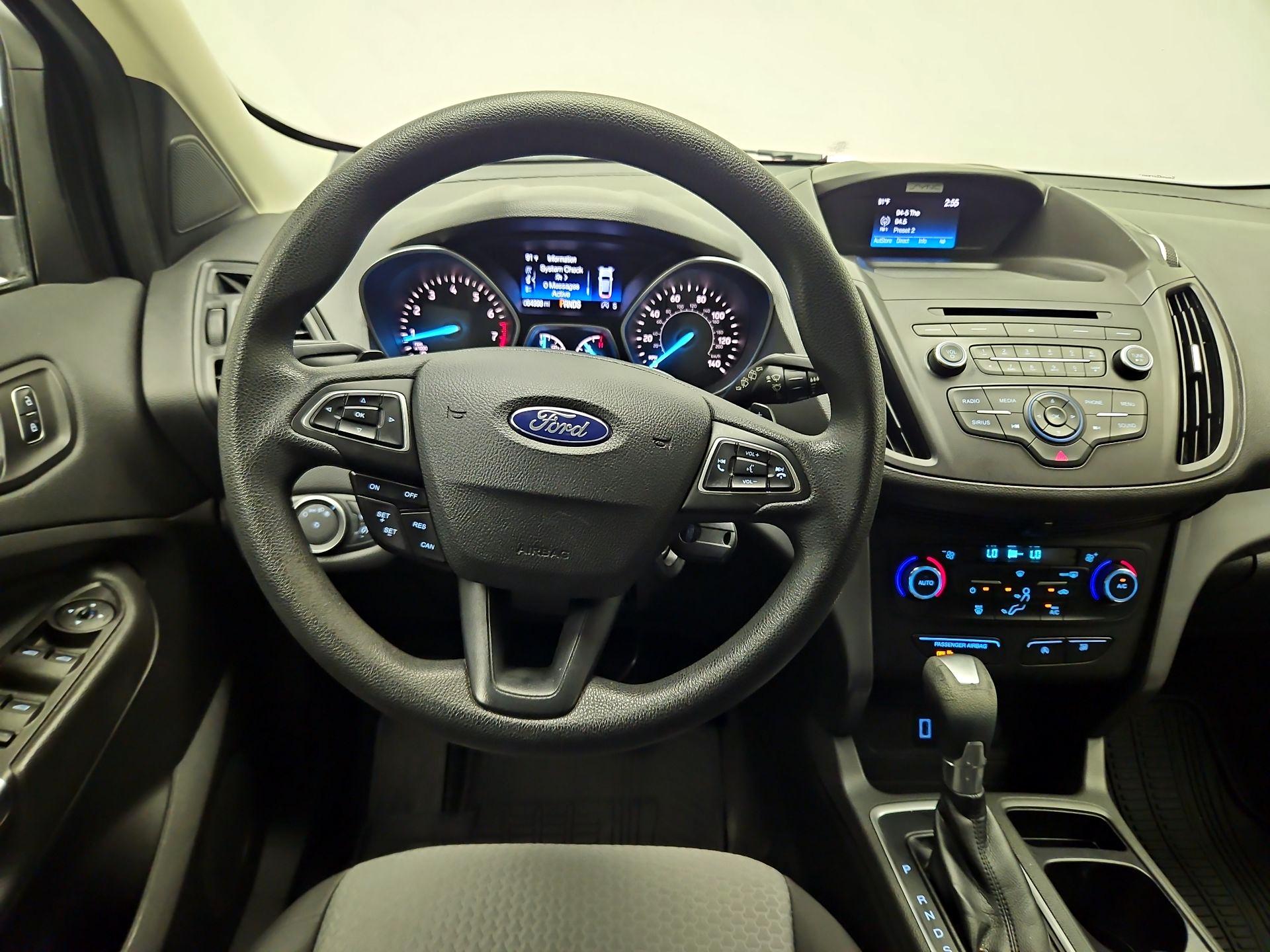 Thumbnail: 2017 Ford Escape - 10