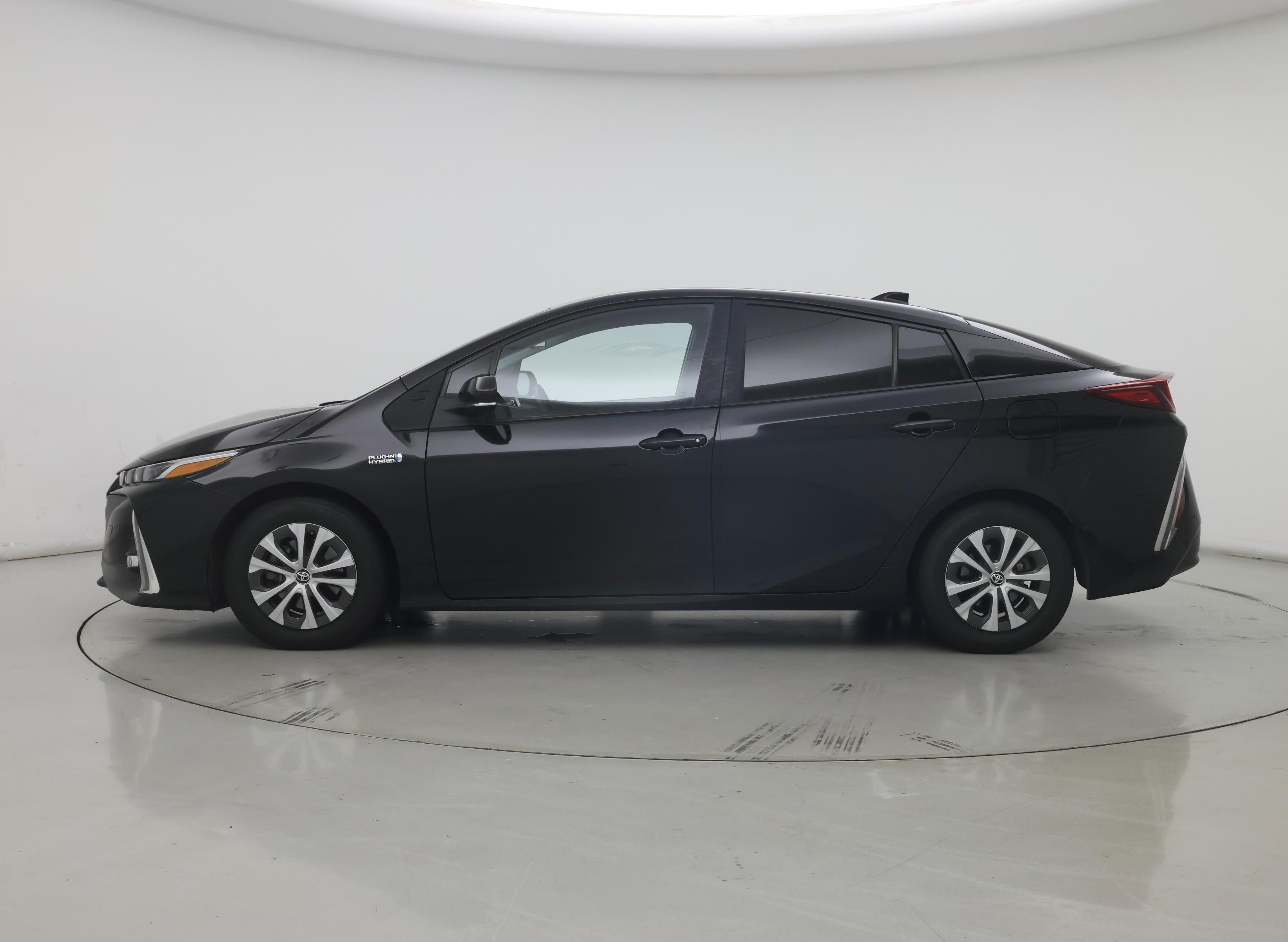 Thumbnail: 2021 Toyota Prius Prime - 3