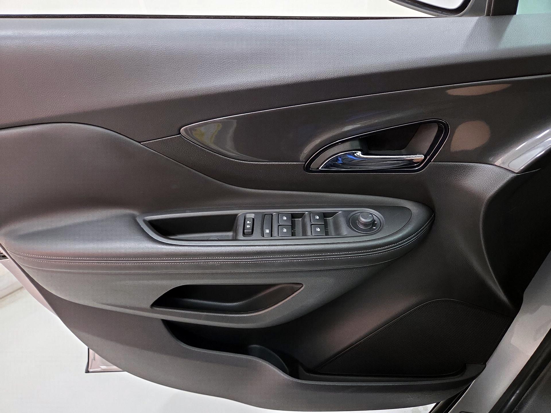 Thumbnail: 2017 Buick Encore - 12