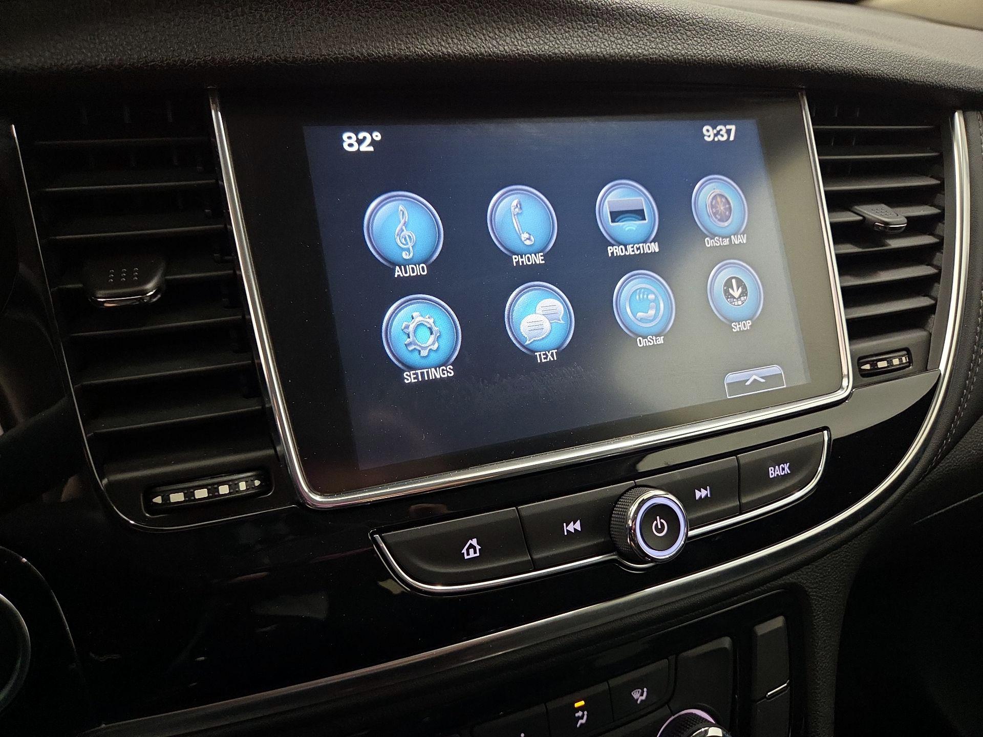 Thumbnail: 2017 Buick Encore - 15