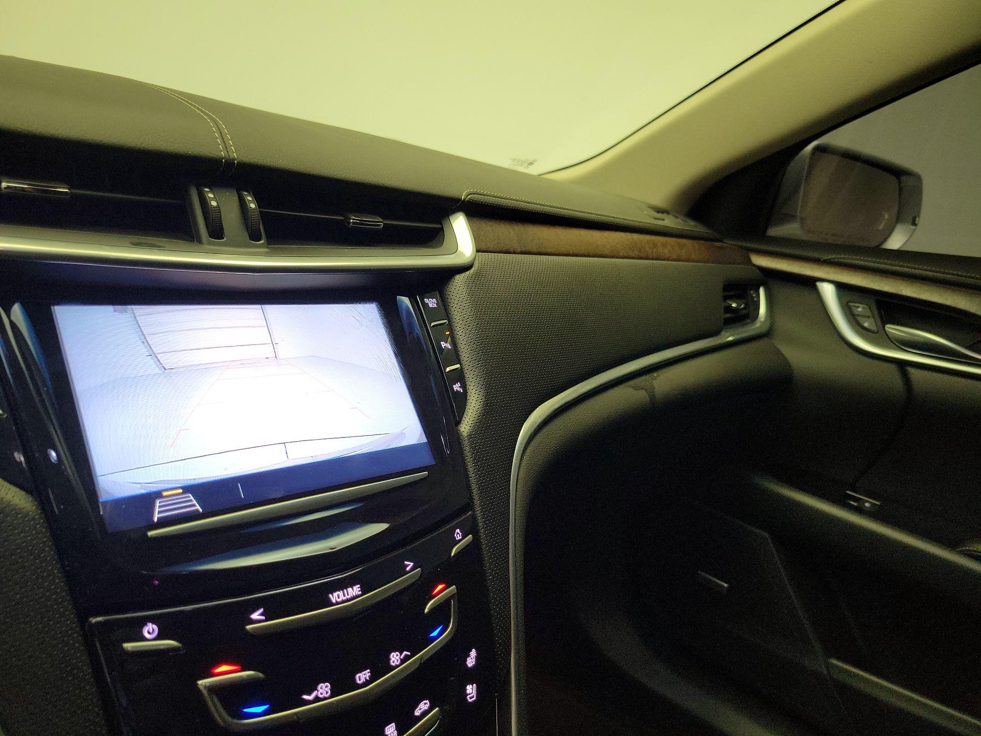 Thumbnail: 2019 Cadillac XTS - 14