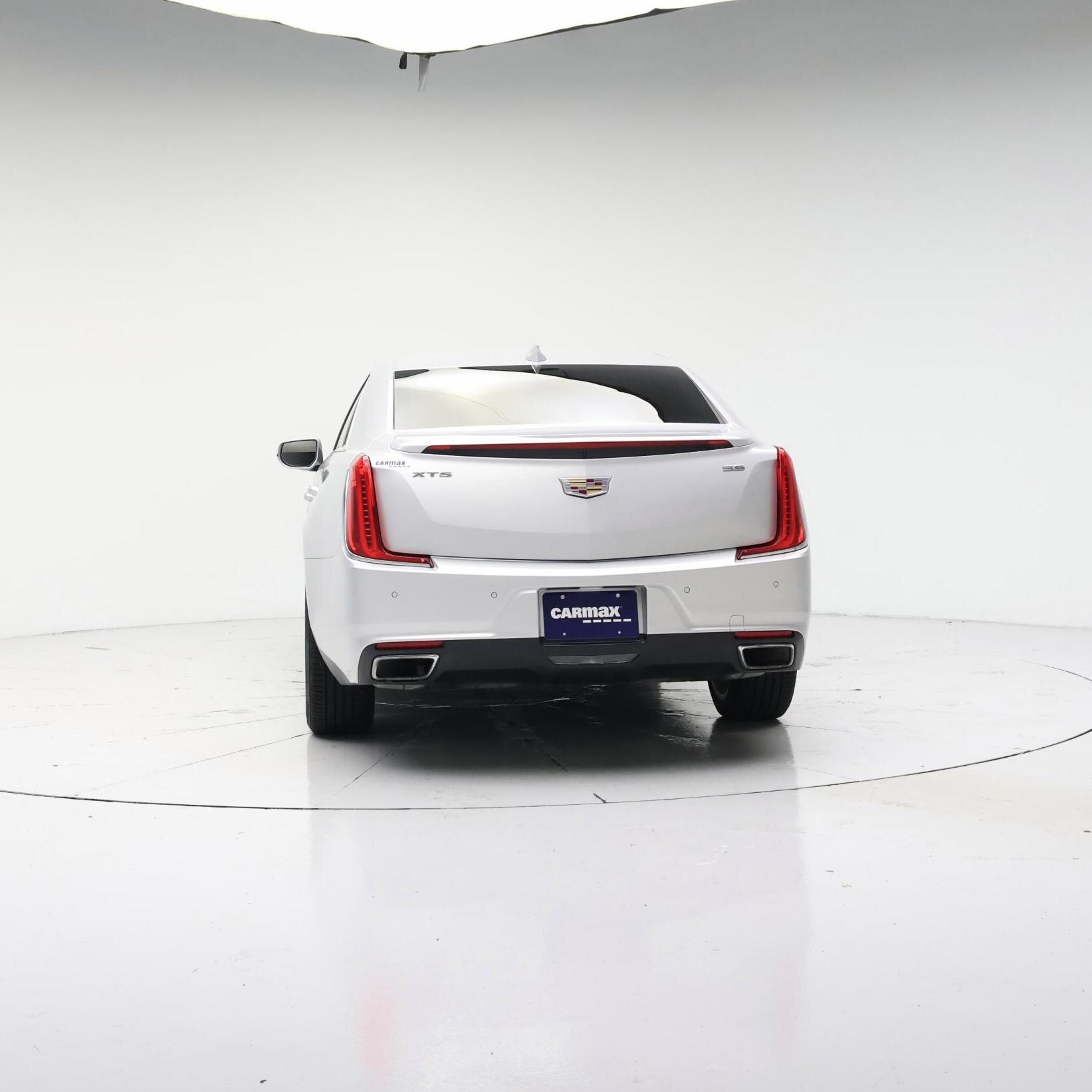 Thumbnail: 2019 Cadillac XTS - 6
