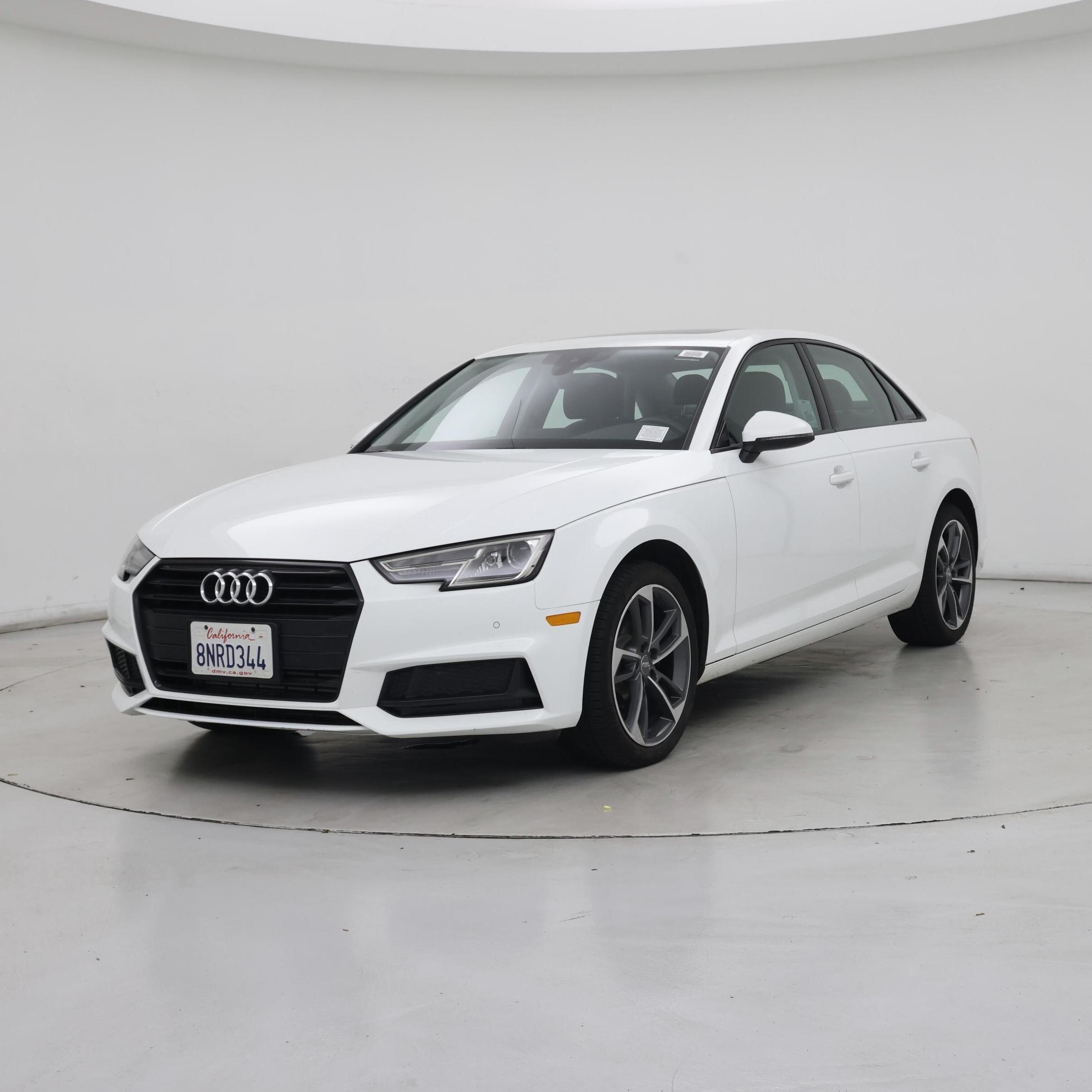 Thumbnail: 2019 Audi A4 - 4