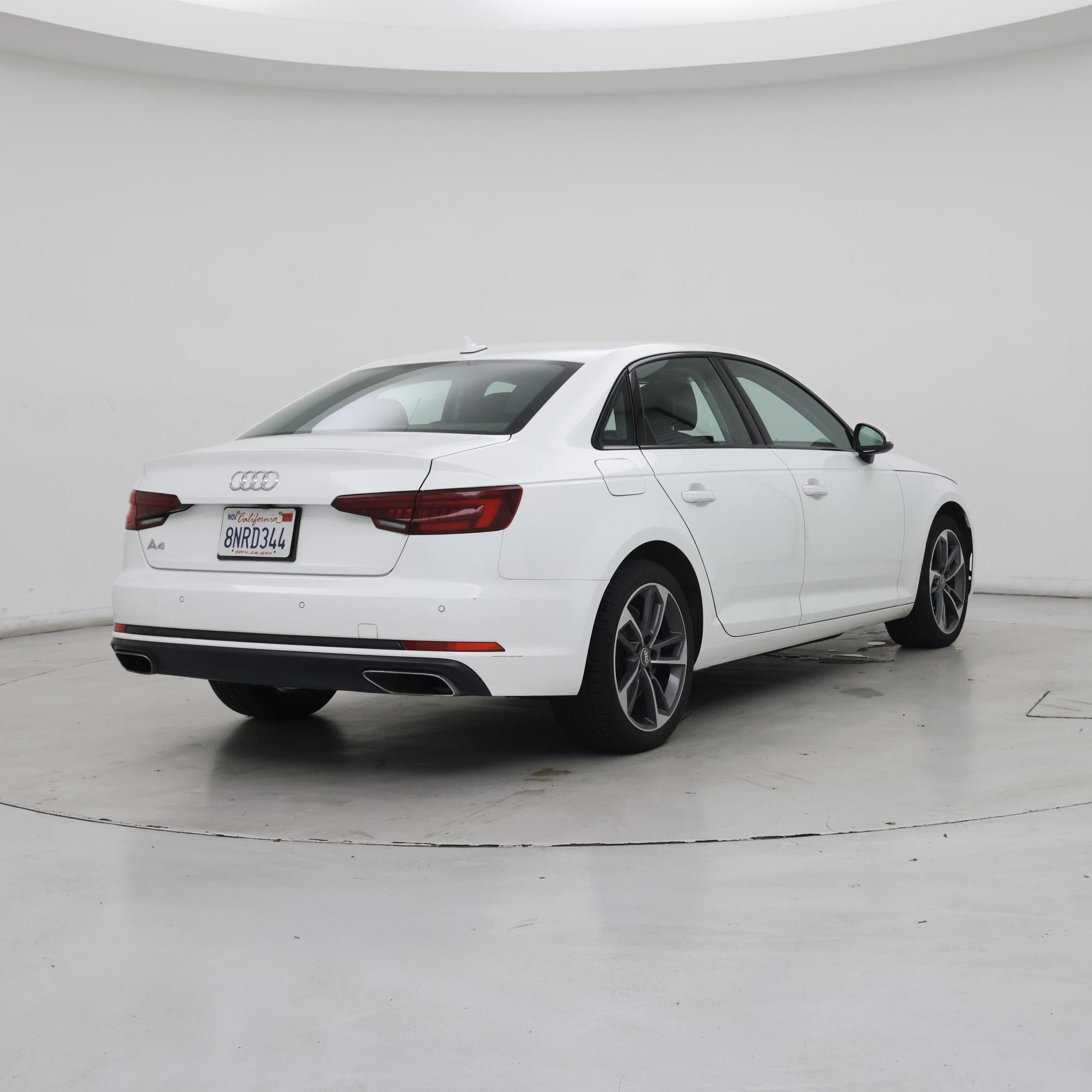 Thumbnail: 2019 Audi A4 - 8