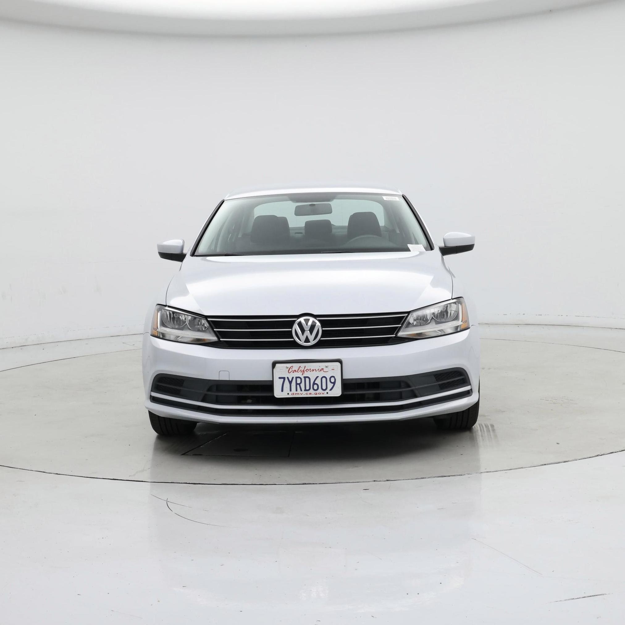 Thumbnail: 2017 Volkswagen Jetta - 5