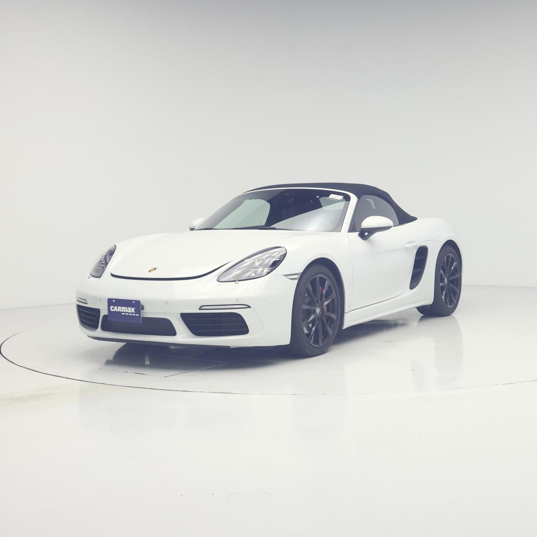 Thumbnail: 2017 Porsche 718 Boxster - 4
