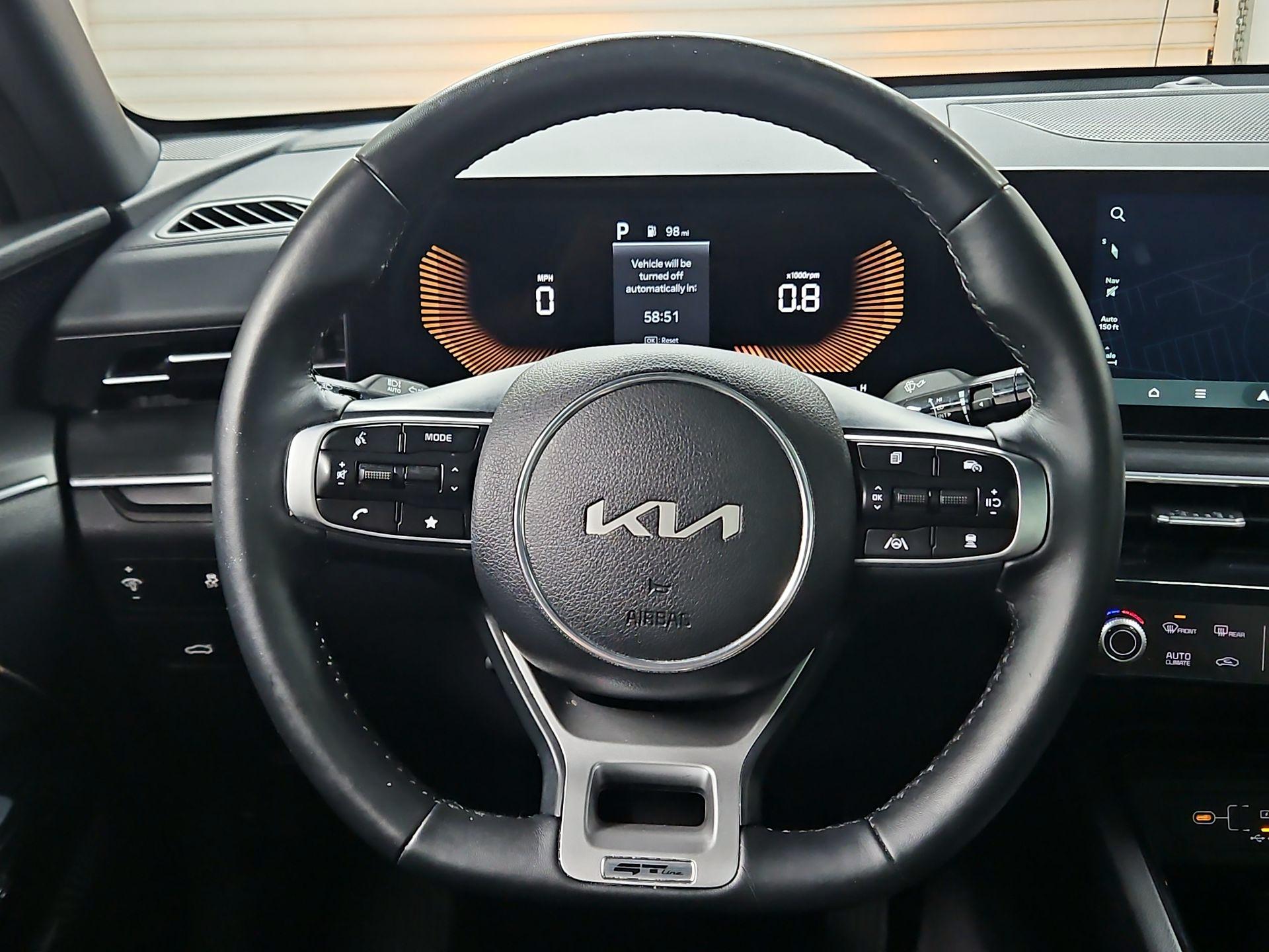 Thumbnail: 2026 Kia K5 - 10