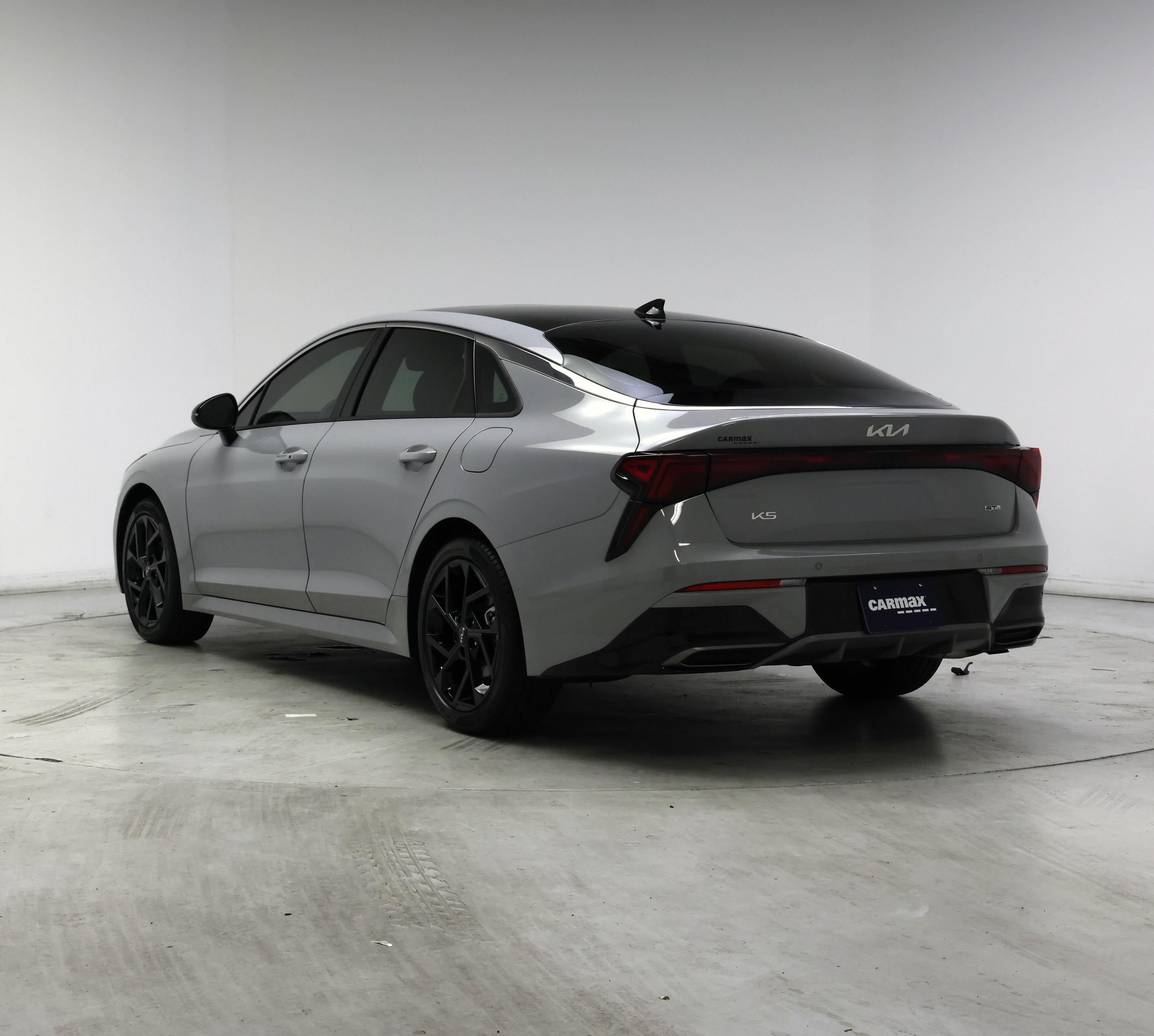 Thumbnail: 2026 Kia K5 - 2