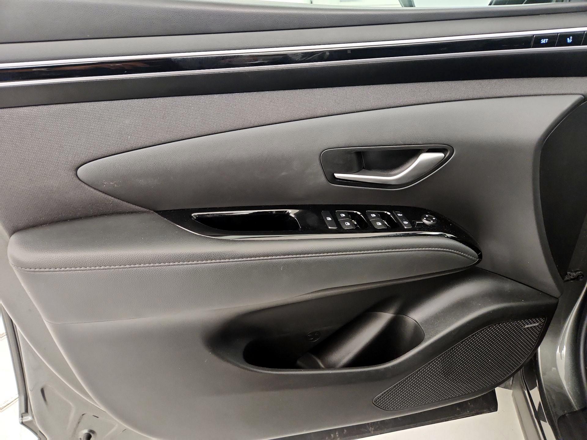 Thumbnail: 2023 Hyundai Tucson - 12