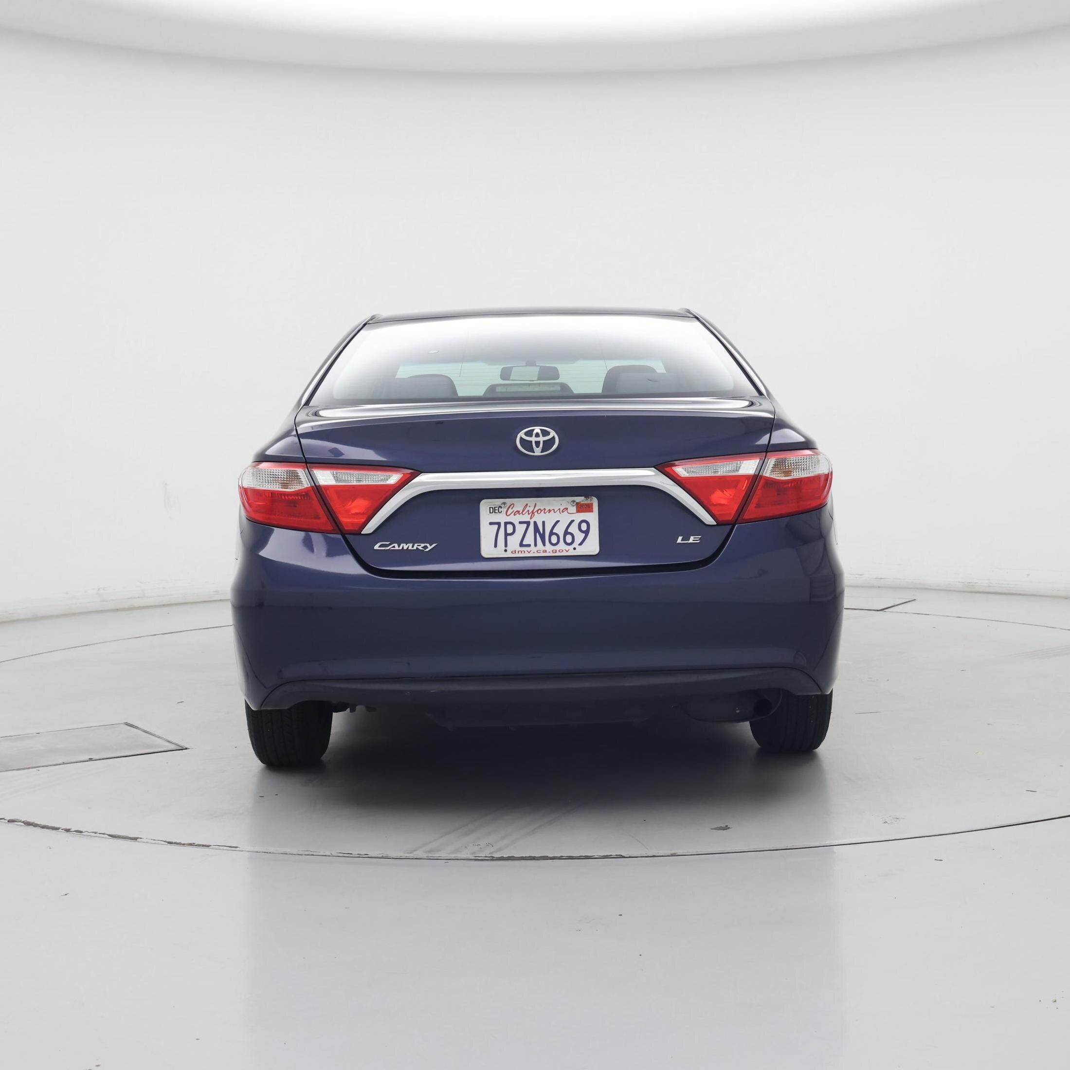 Thumbnail: 2016 Toyota Camry - 6