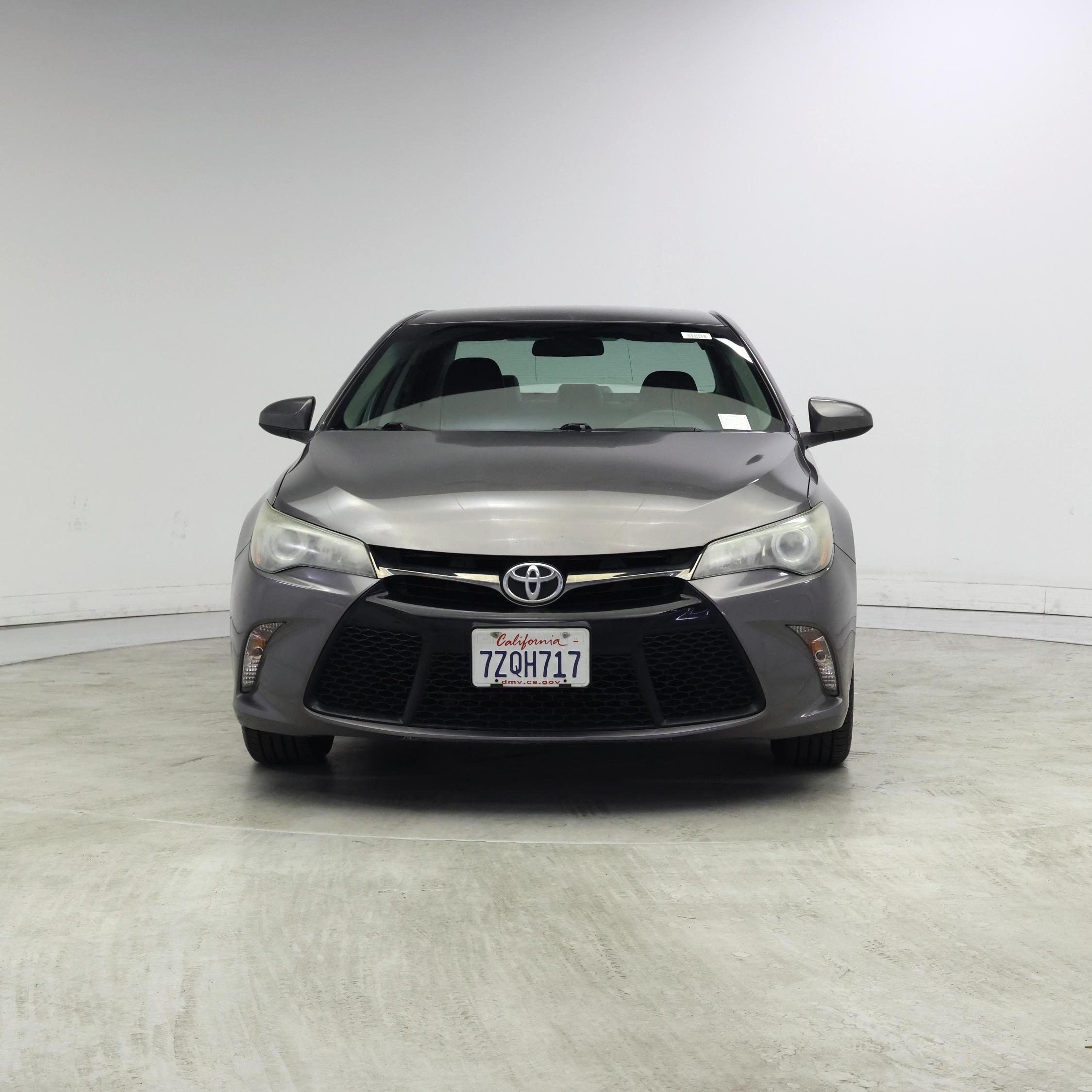 Thumbnail: 2017 Toyota Camry - 5
