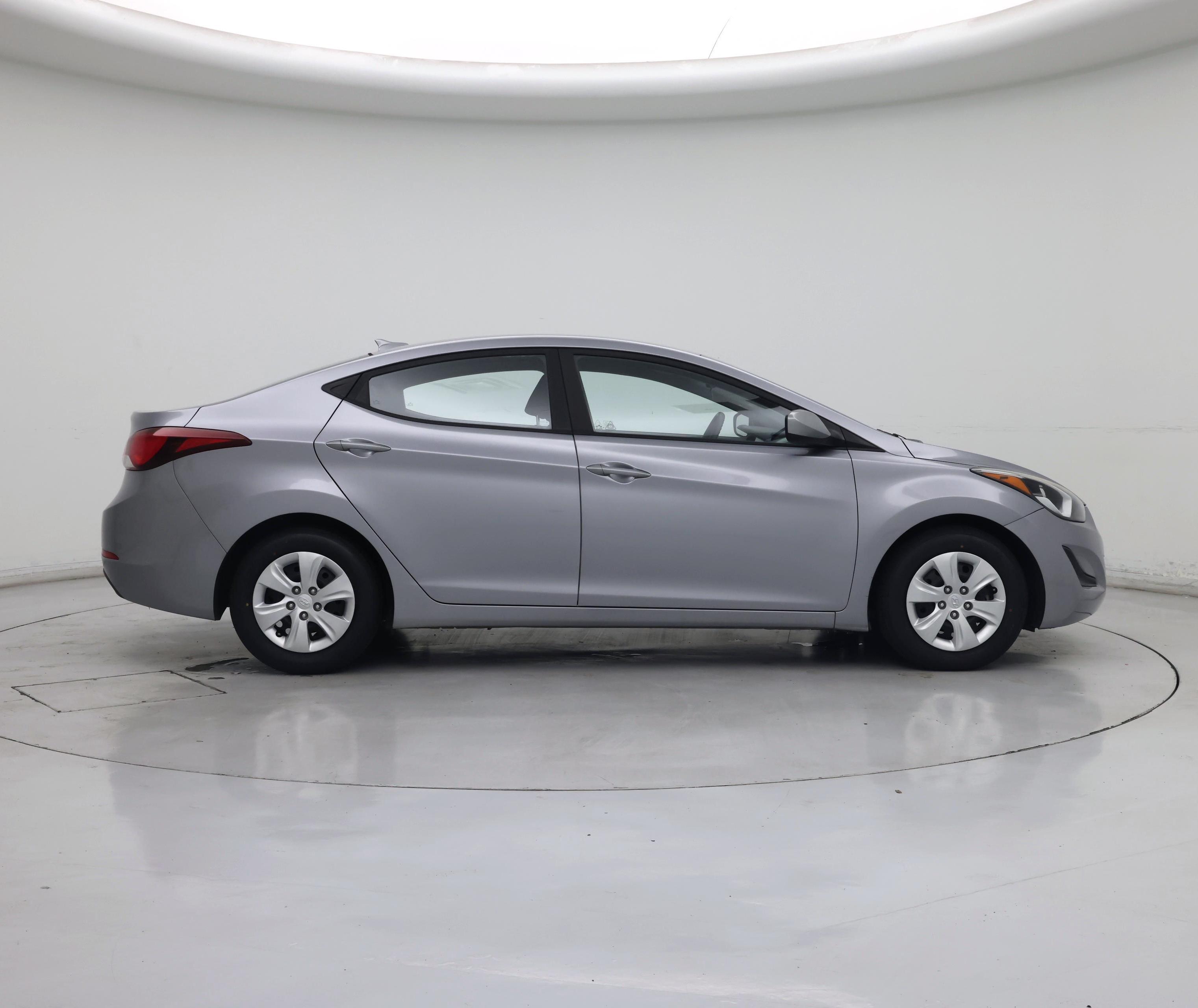 Thumbnail: 2016 Hyundai Elantra - 7