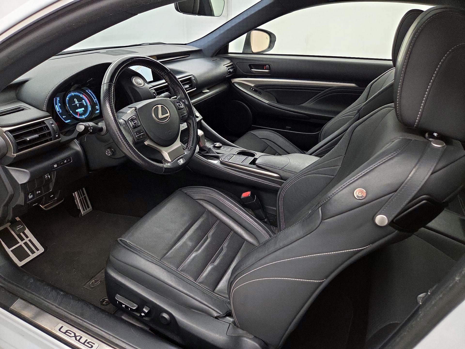 Thumbnail: 2016 Lexus RC - 11