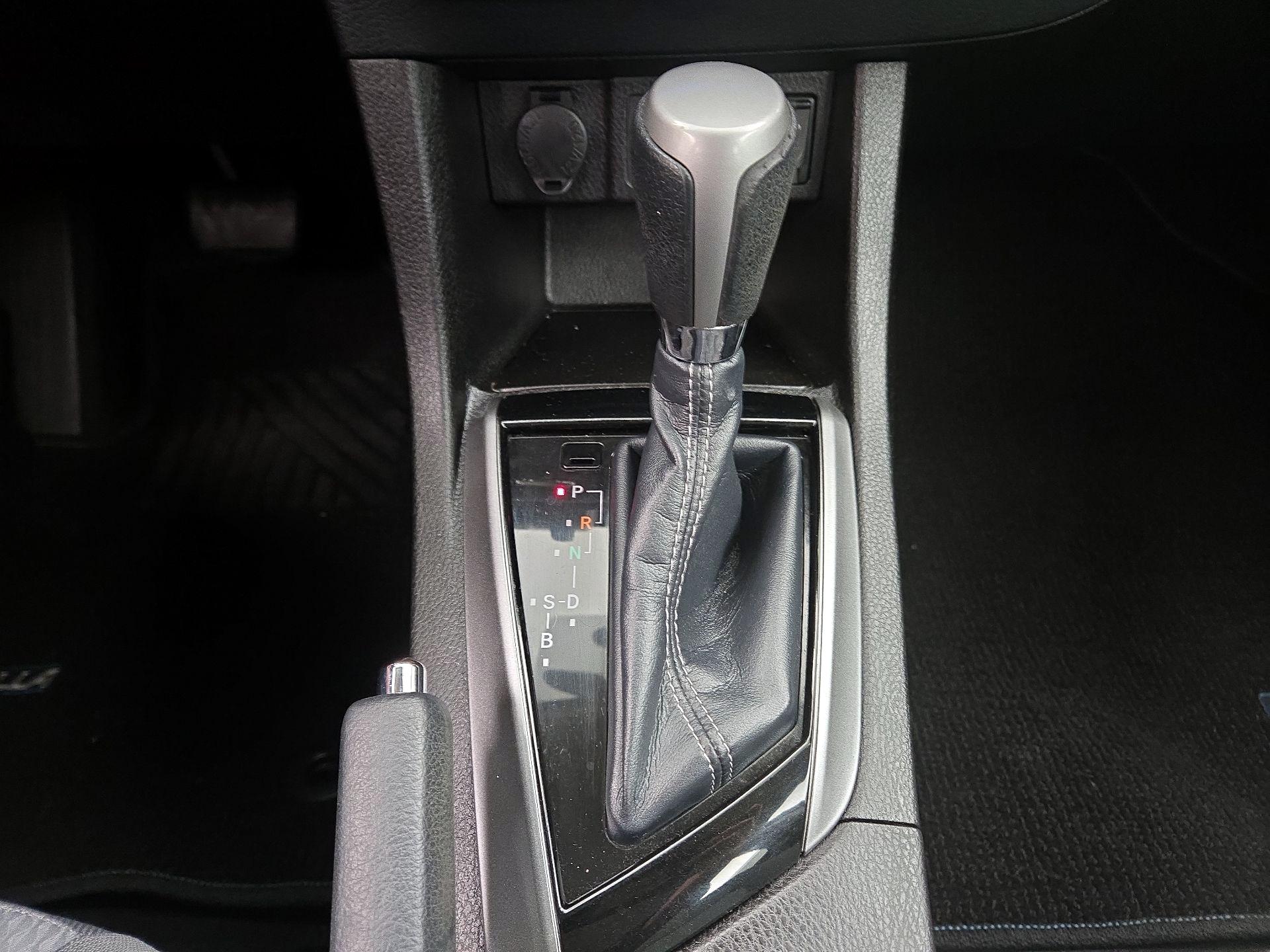 Thumbnail: 2016 Toyota Corolla - 17