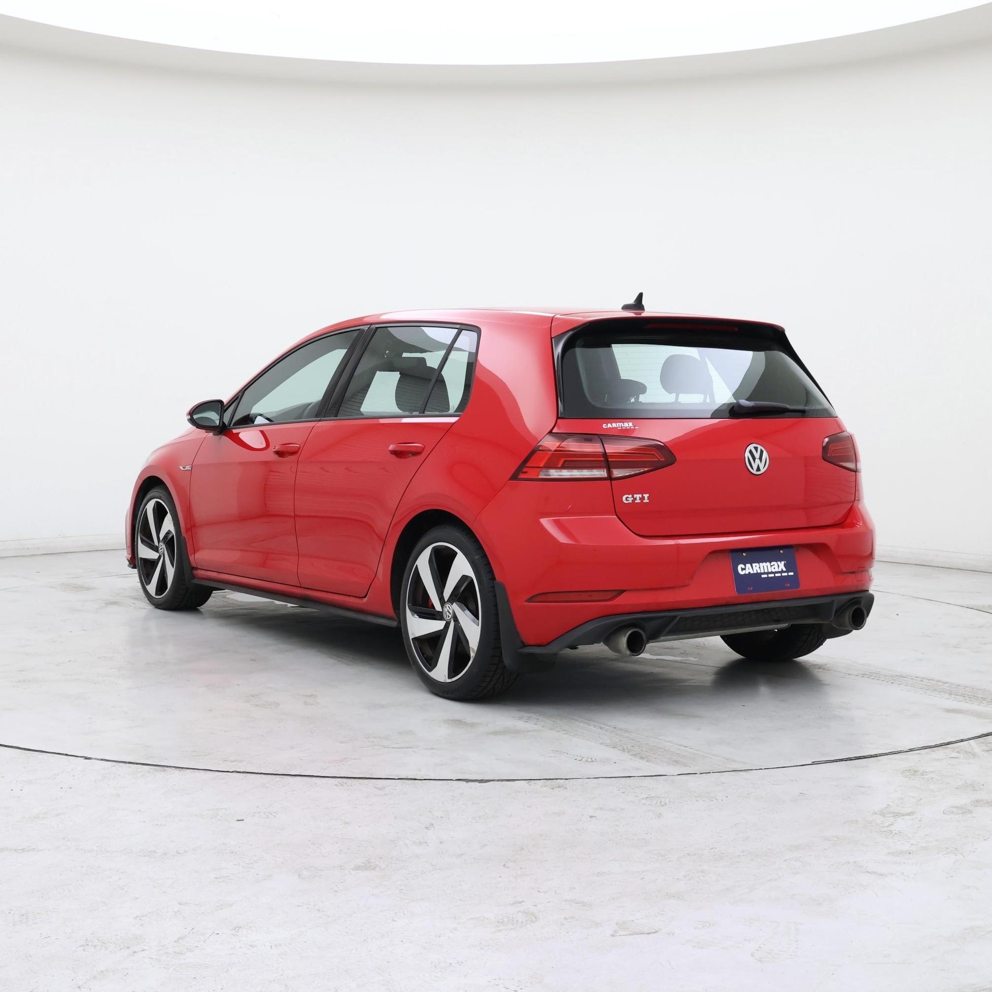 Thumbnail: 2018 Volkswagen Golf - 2