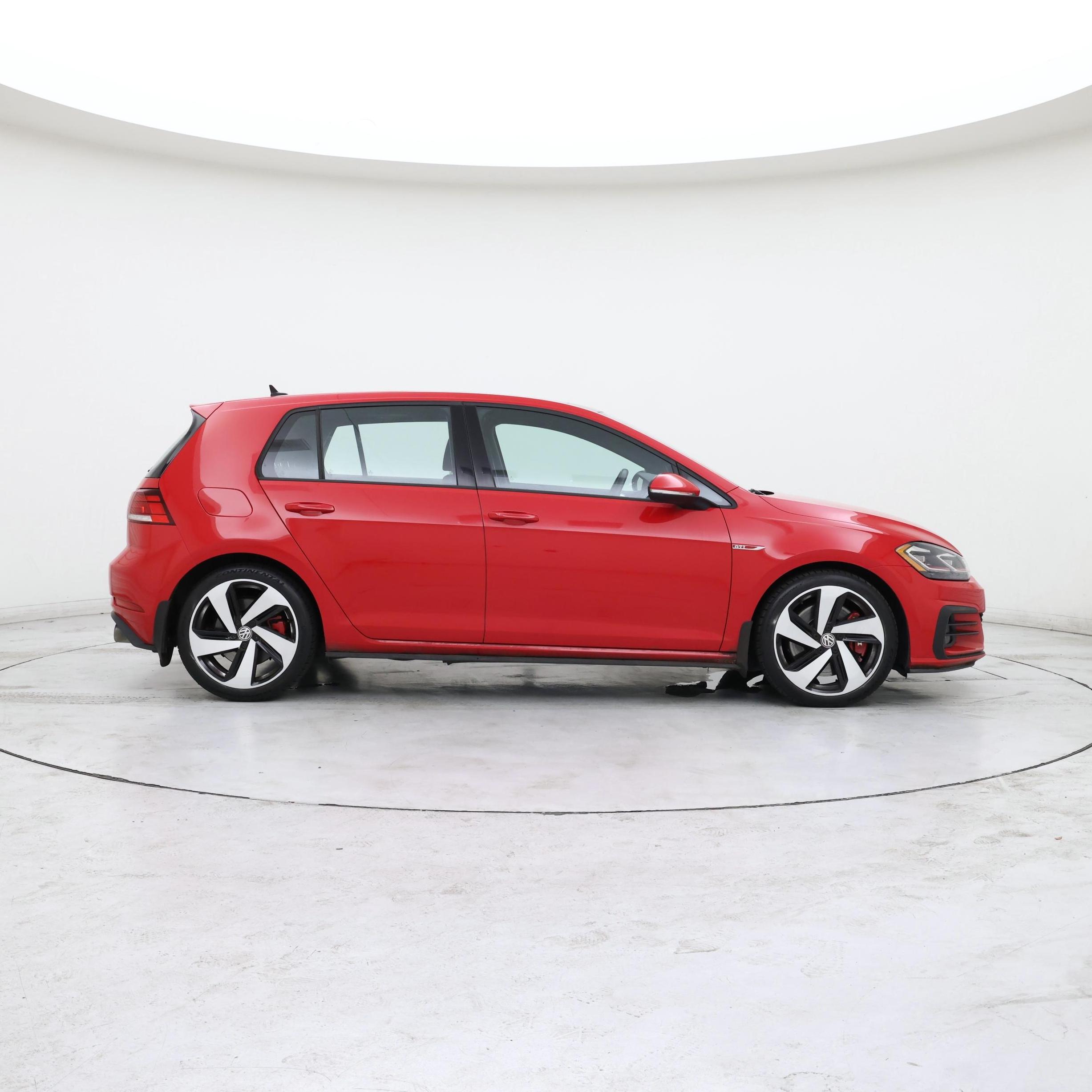 Thumbnail: 2018 Volkswagen Golf - 7