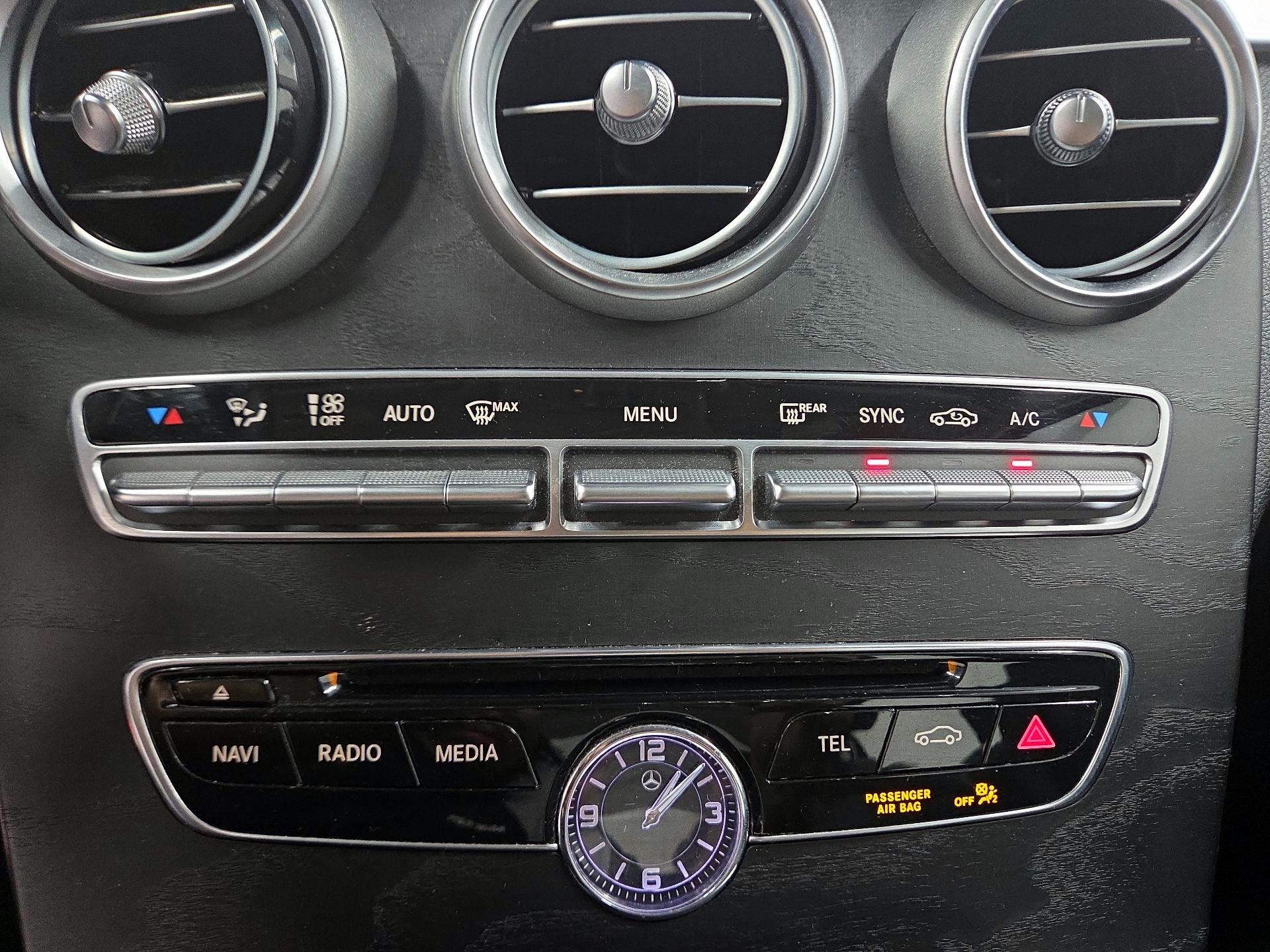 Thumbnail: 2015 Mercedes-Benz C-Class - 14