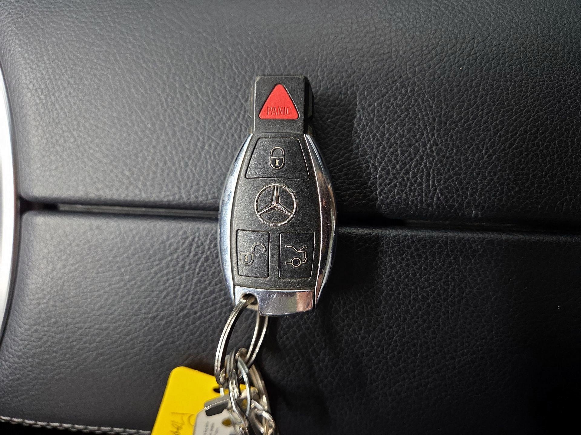 Thumbnail: 2015 Mercedes-Benz C-Class - 18