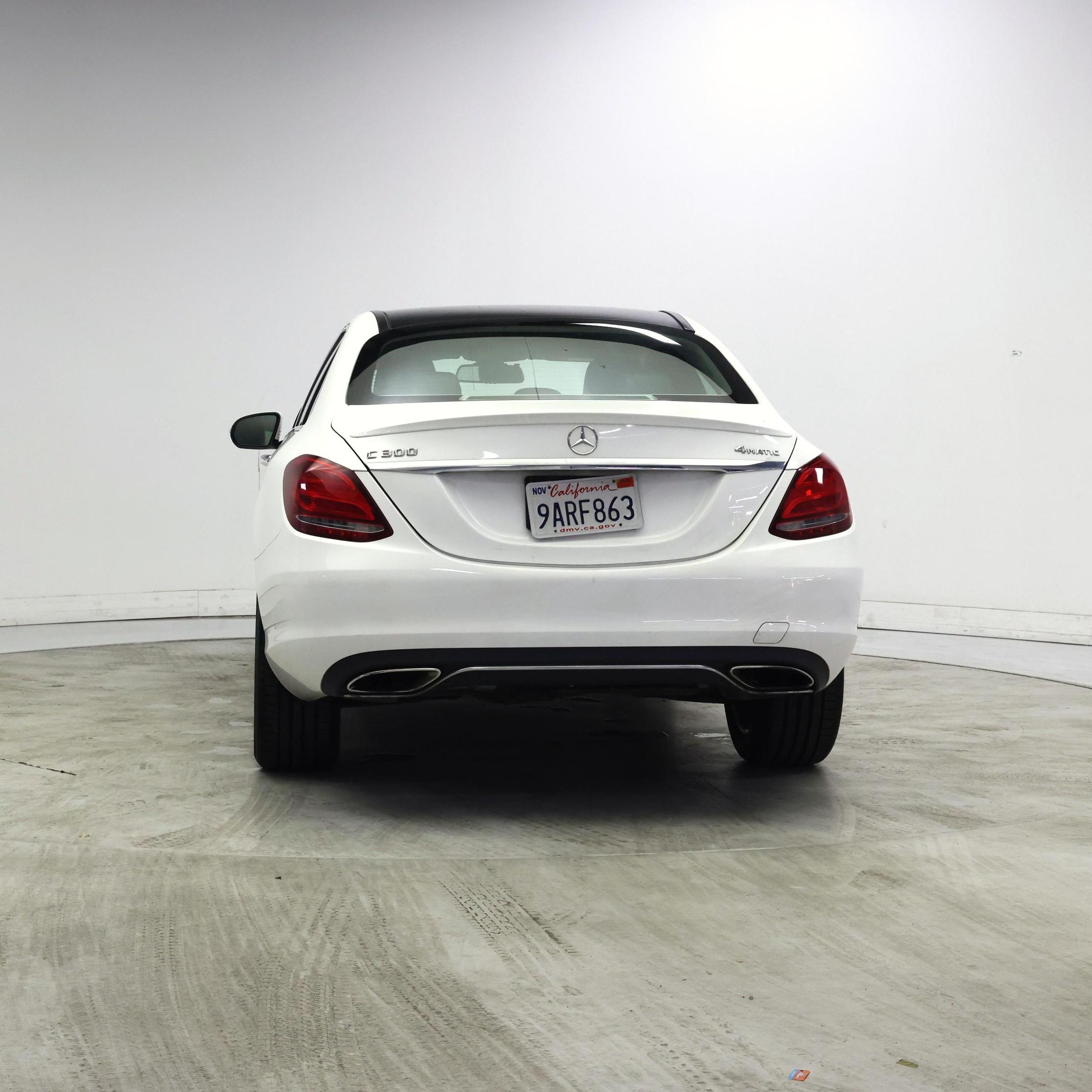 Thumbnail: 2015 Mercedes-Benz C-Class - 6
