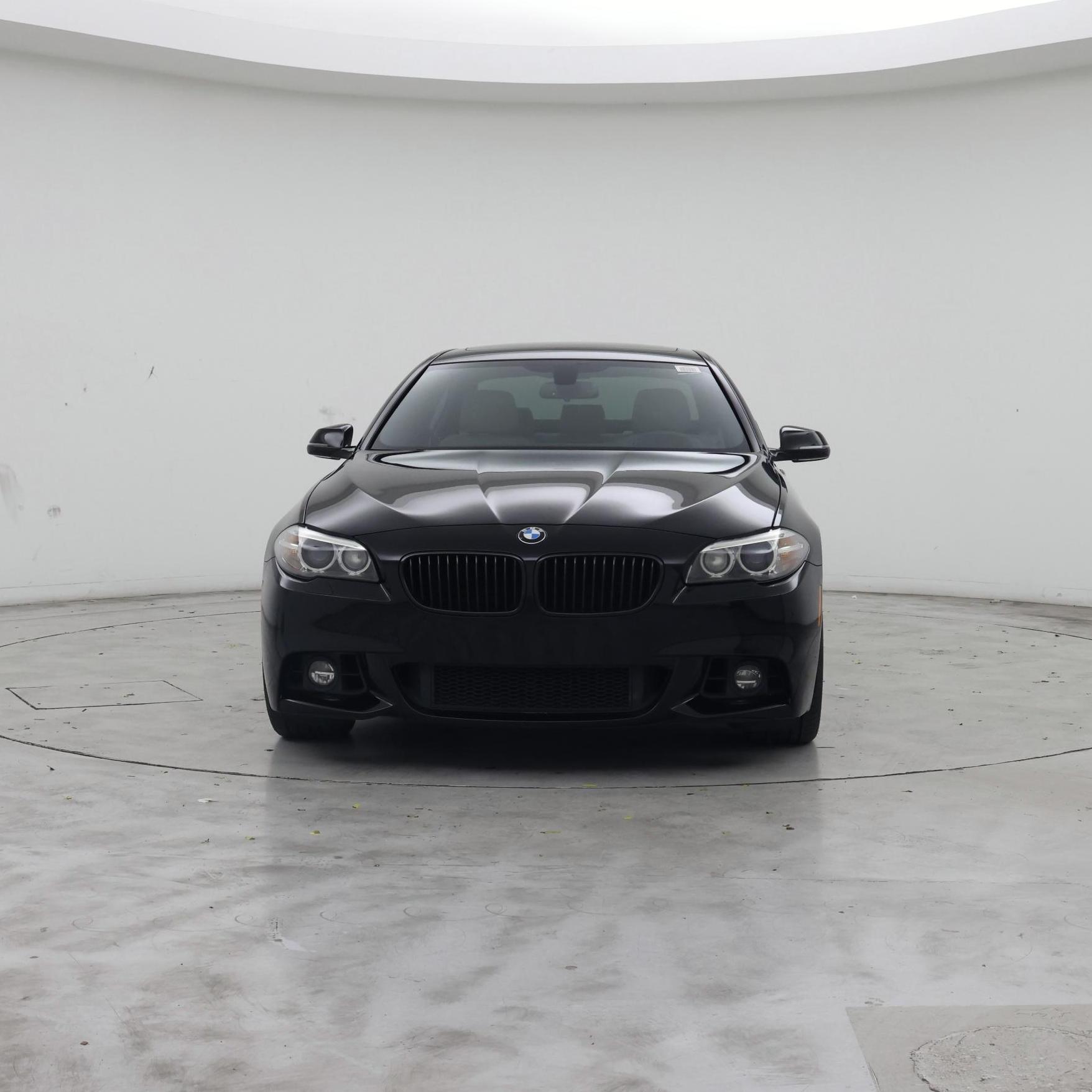 Thumbnail: 2016 BMW 5 Series - 5