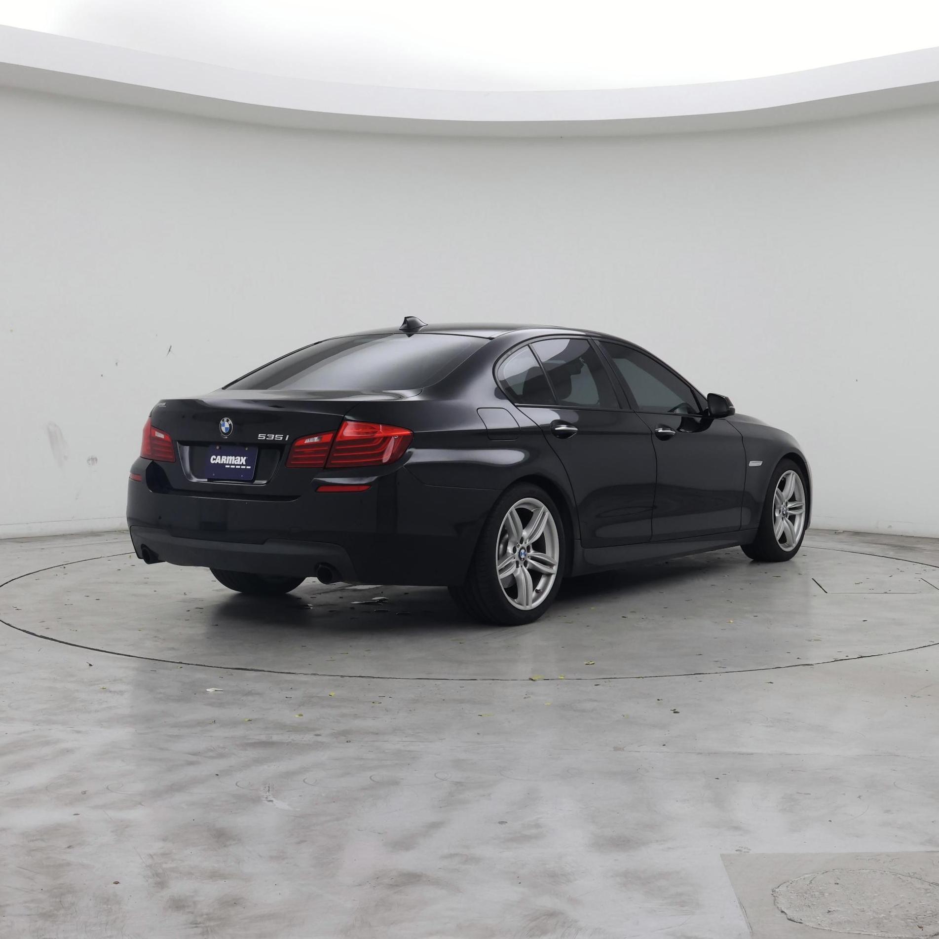 Thumbnail: 2016 BMW 5 Series - 8