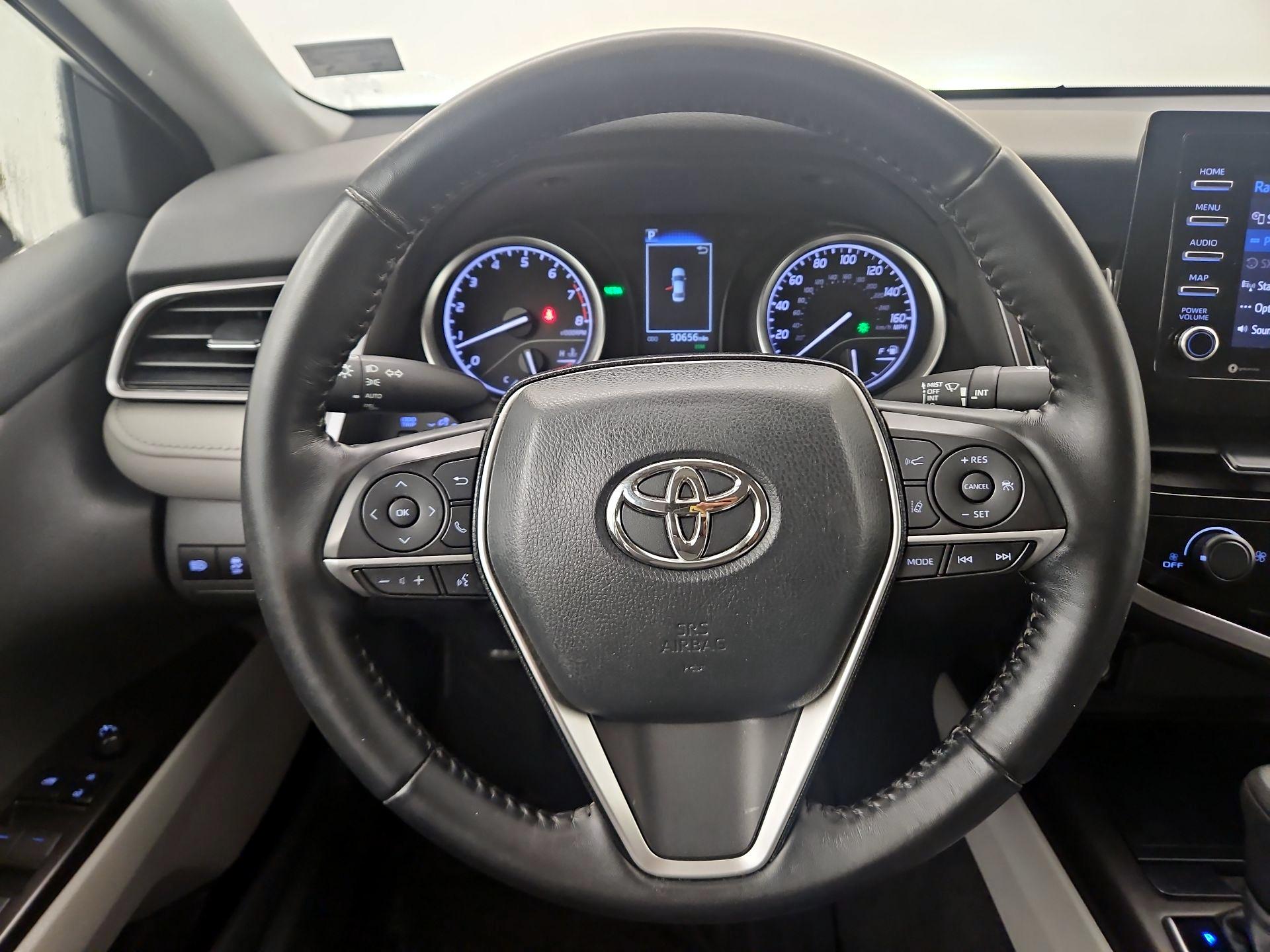 Thumbnail: 2021 Toyota Camry - 10