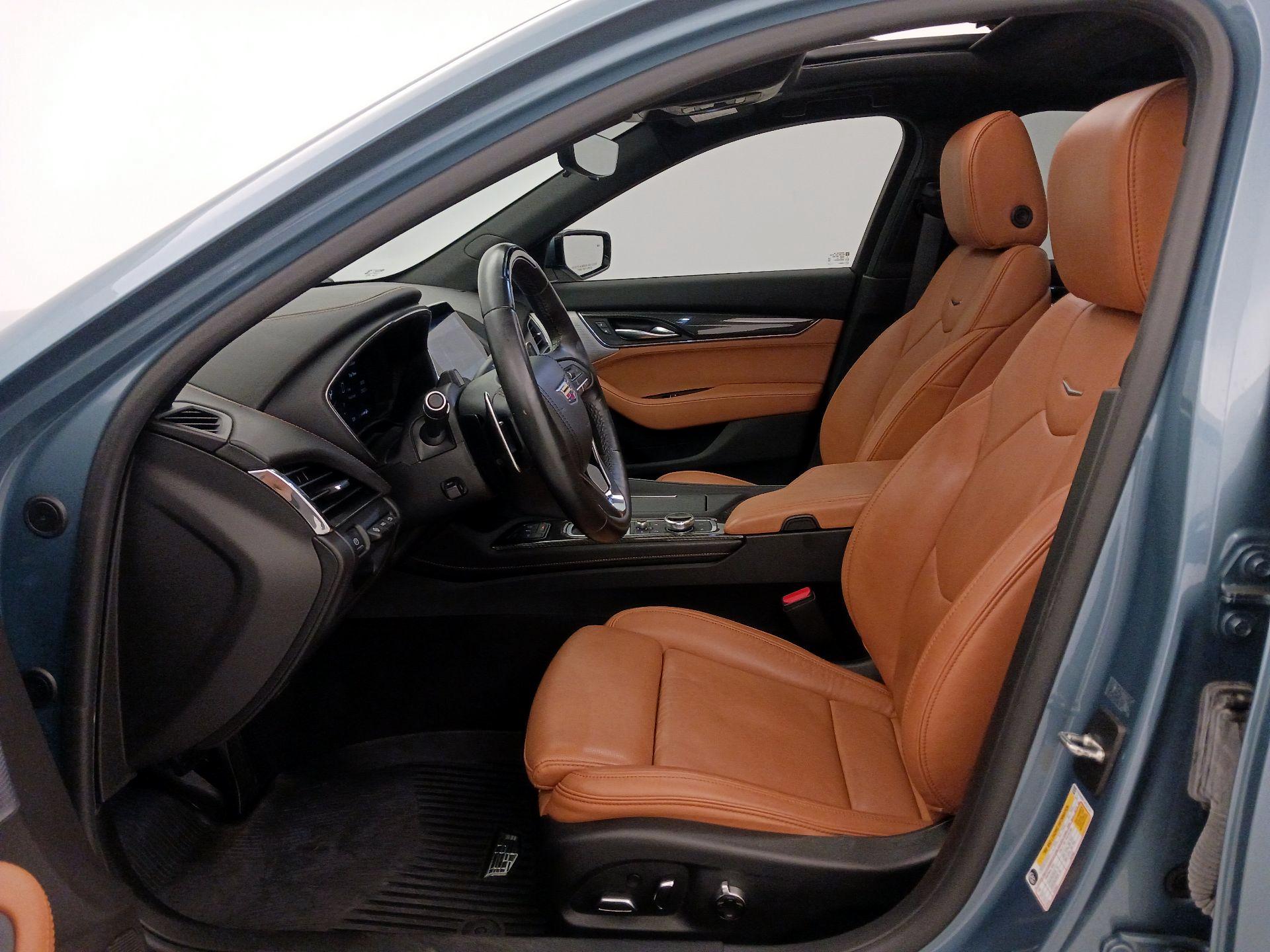 Thumbnail: 2023 Cadillac CT5 - 11