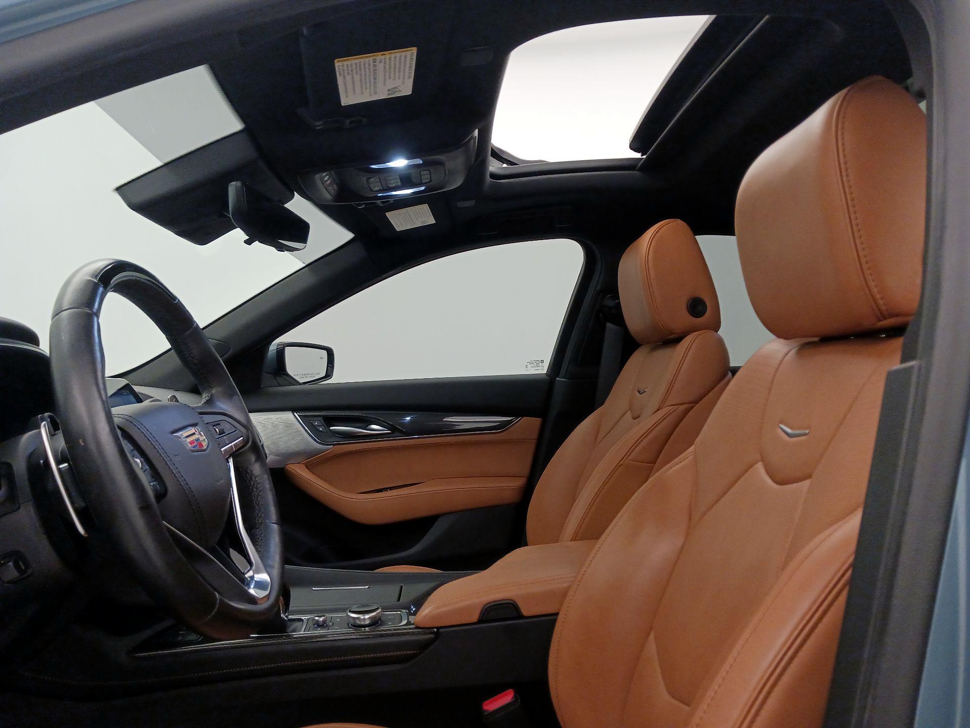 Thumbnail: 2023 Cadillac CT5 - 20