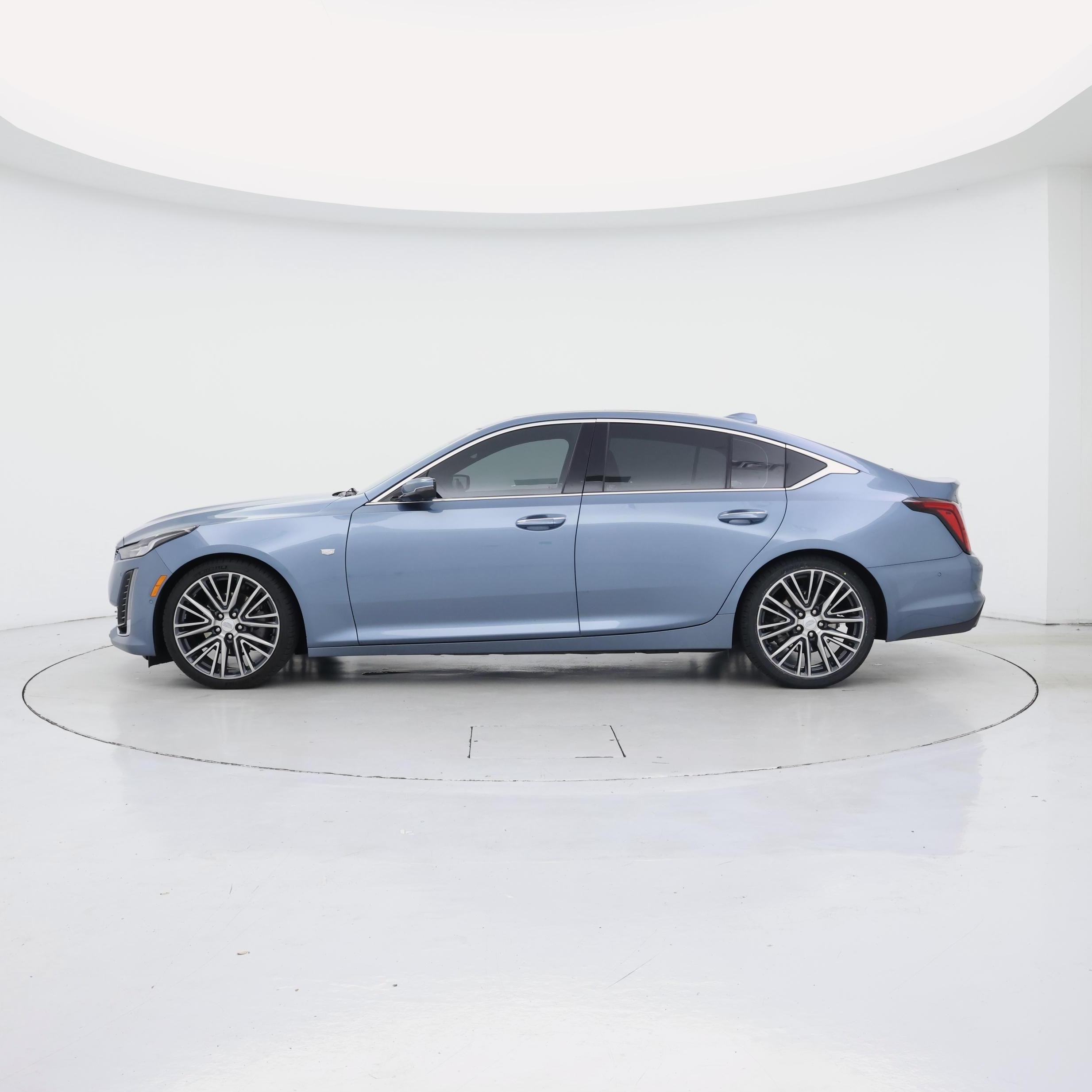 Thumbnail: 2023 Cadillac CT5 - 3