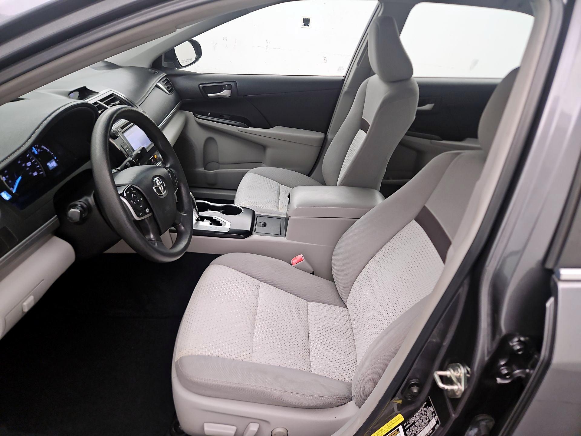 Thumbnail: 2014 Toyota Camry - 11