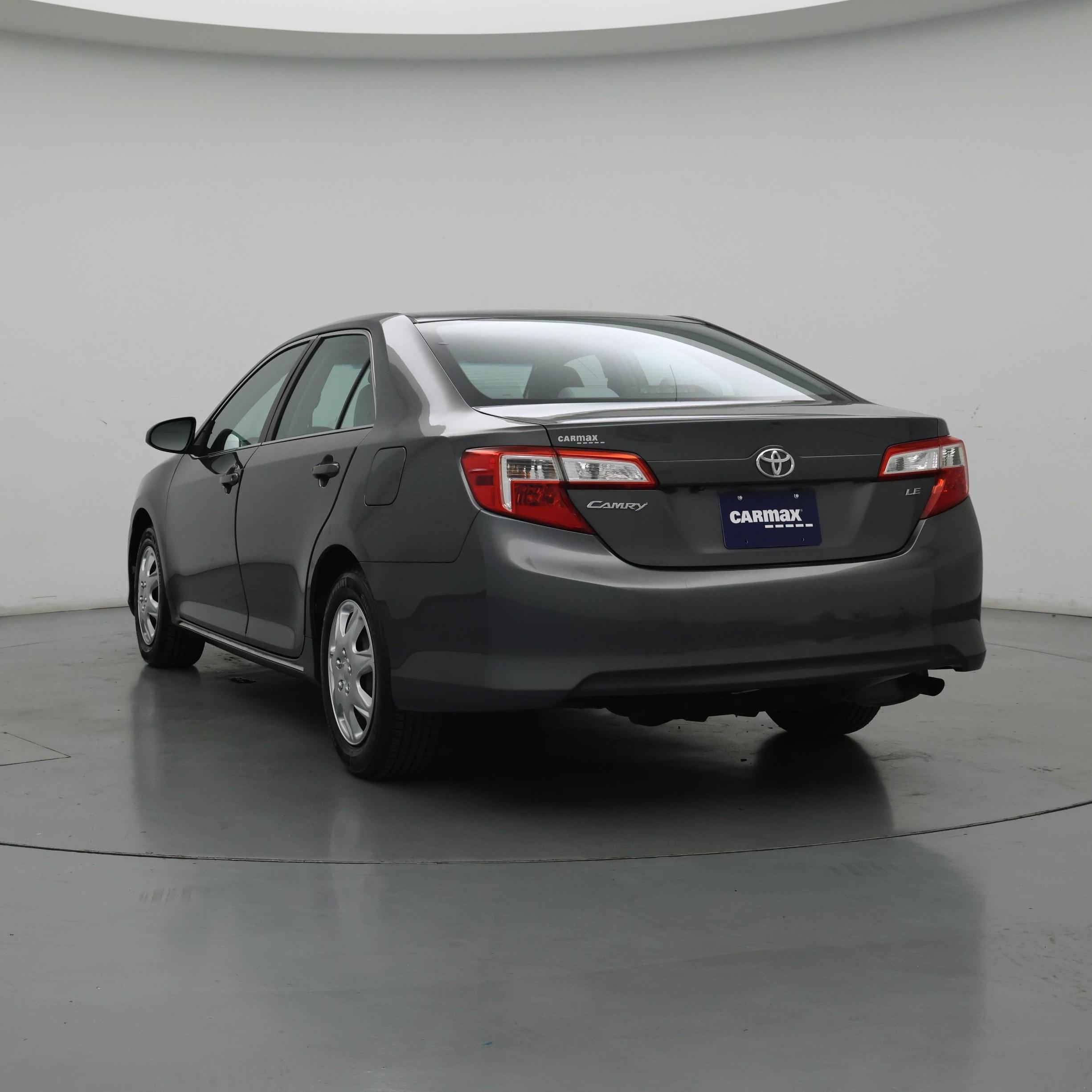 Thumbnail: 2014 Toyota Camry - 2