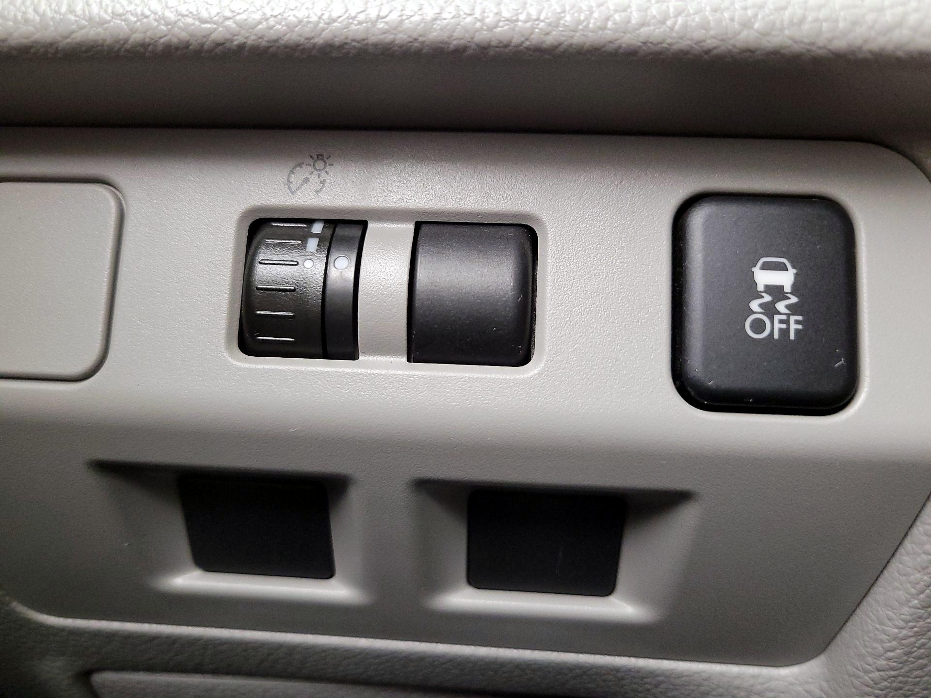 Thumbnail: 2015 Subaru Forester - 13