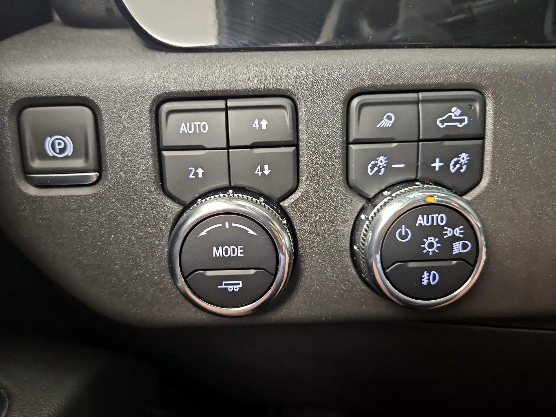 Thumbnail: 2025 GMC Sierra 1500 - 13