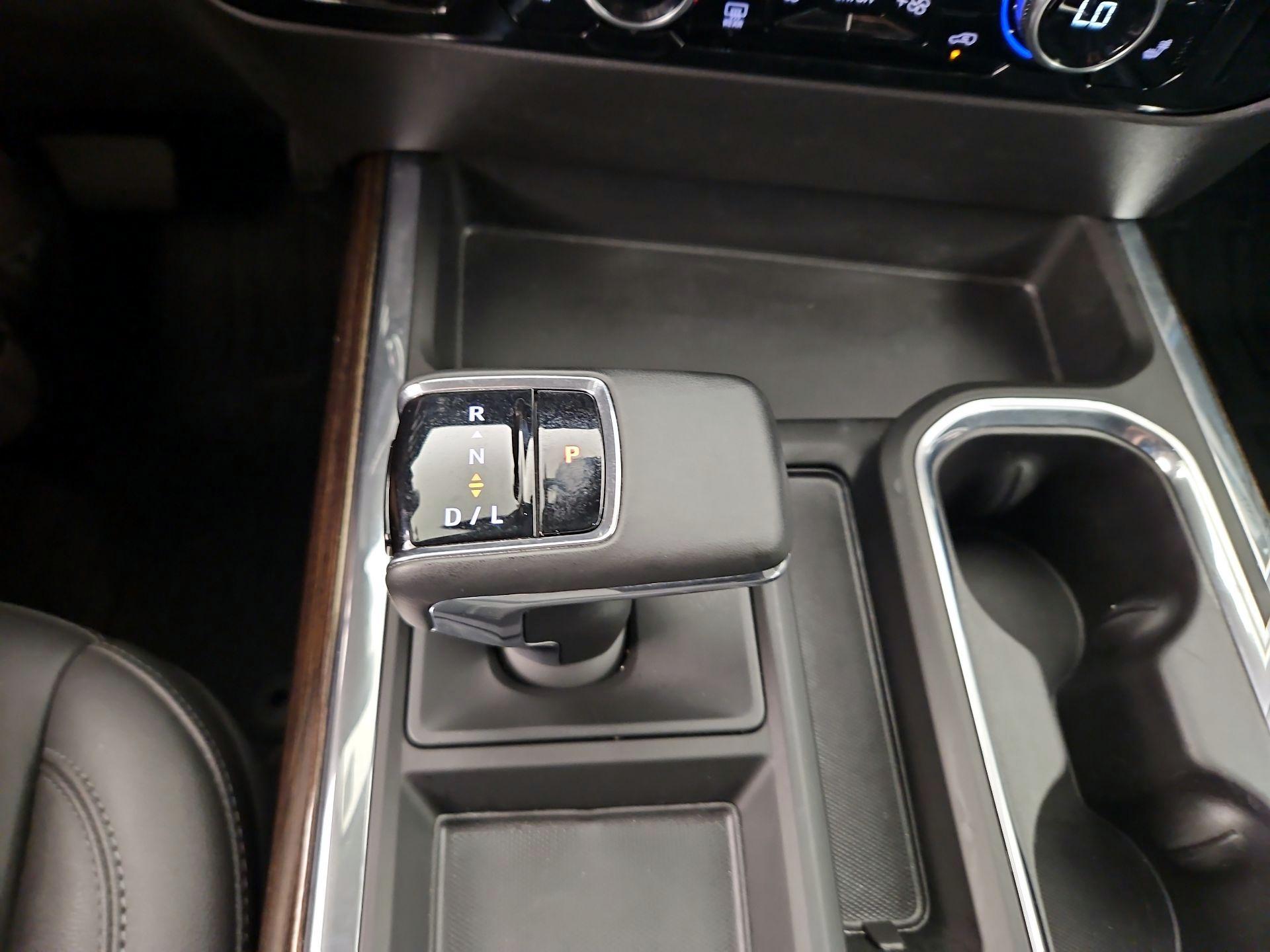 Thumbnail: 2025 GMC Sierra 1500 - 17