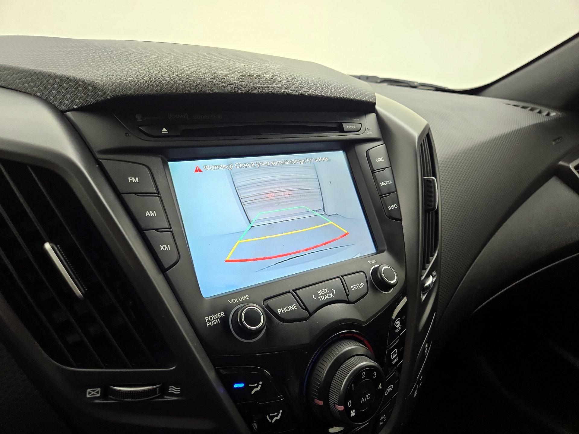 Thumbnail: 2016 Hyundai Veloster - 14