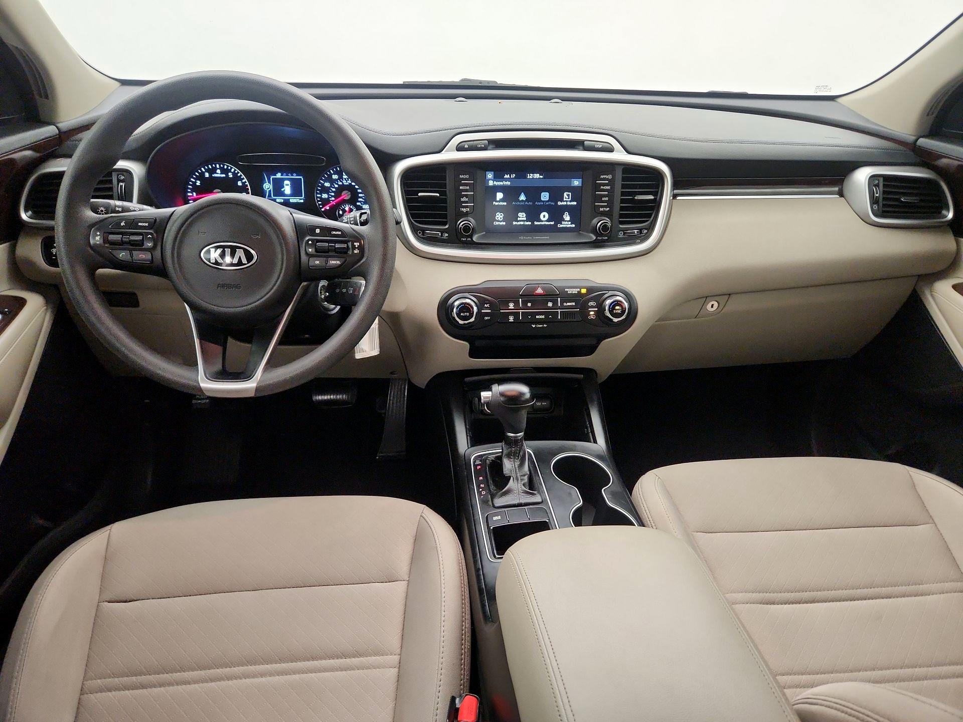 Thumbnail: 2018 Kia Sorento - 9