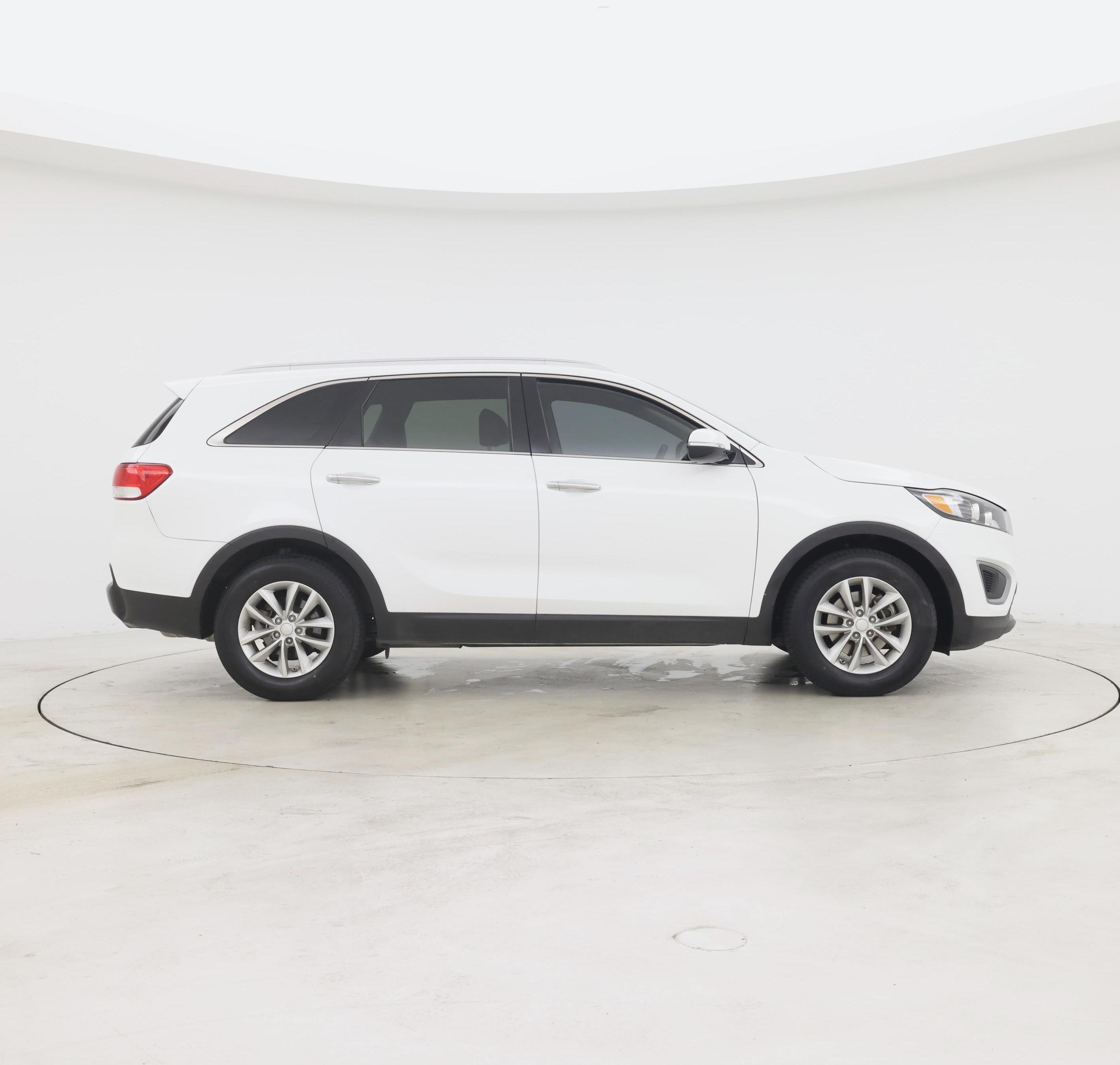 Thumbnail: 2018 Kia Sorento - 7
