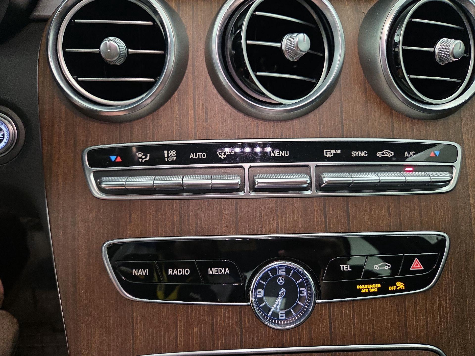 Thumbnail: 2019 Mercedes-Benz C-Class - 15