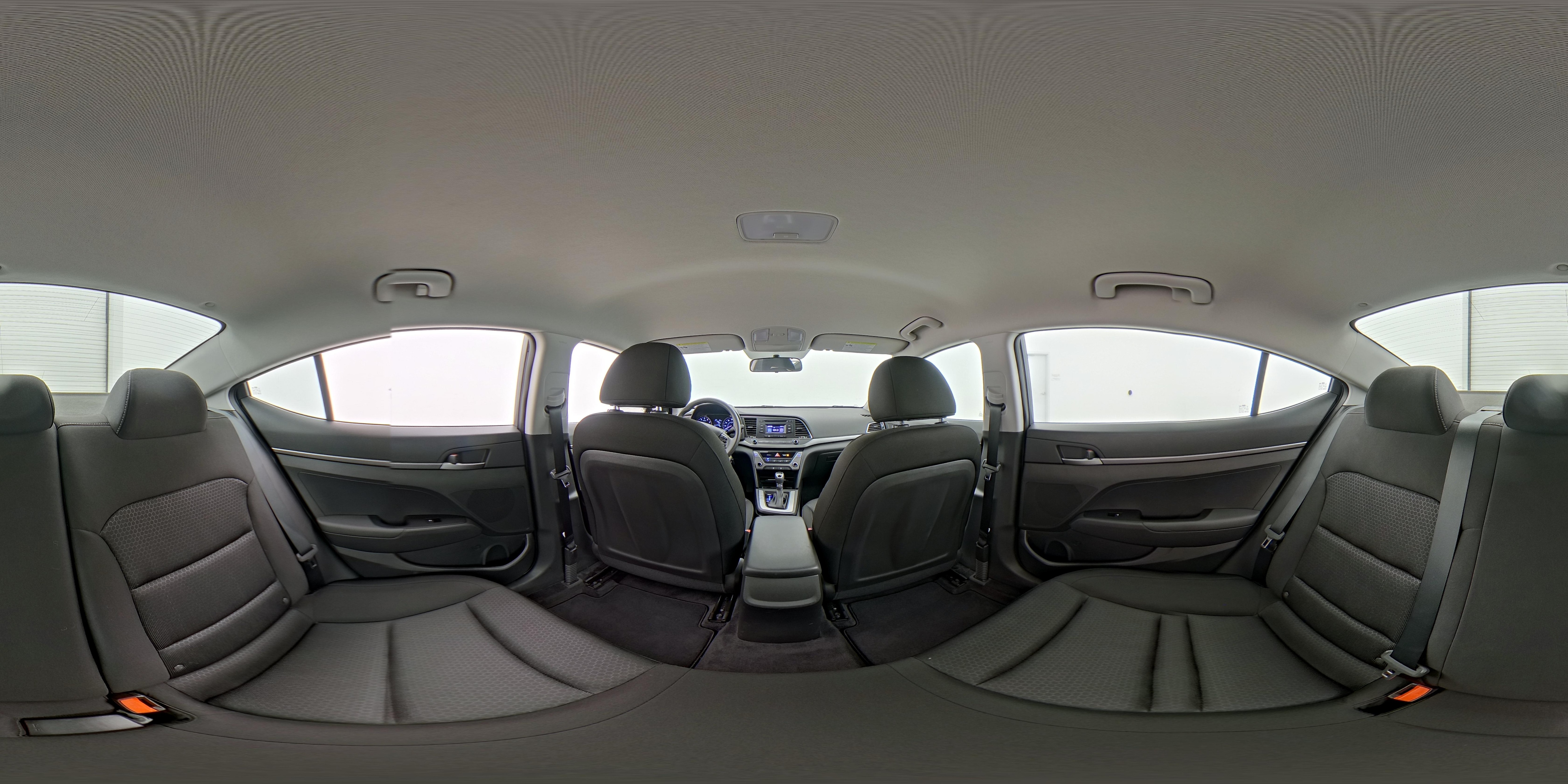 2018 Hyundai Elantra SE - Photo 24