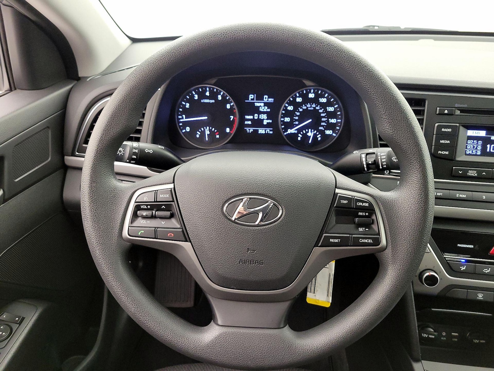 2018 Hyundai Elantra SE - Photo 11