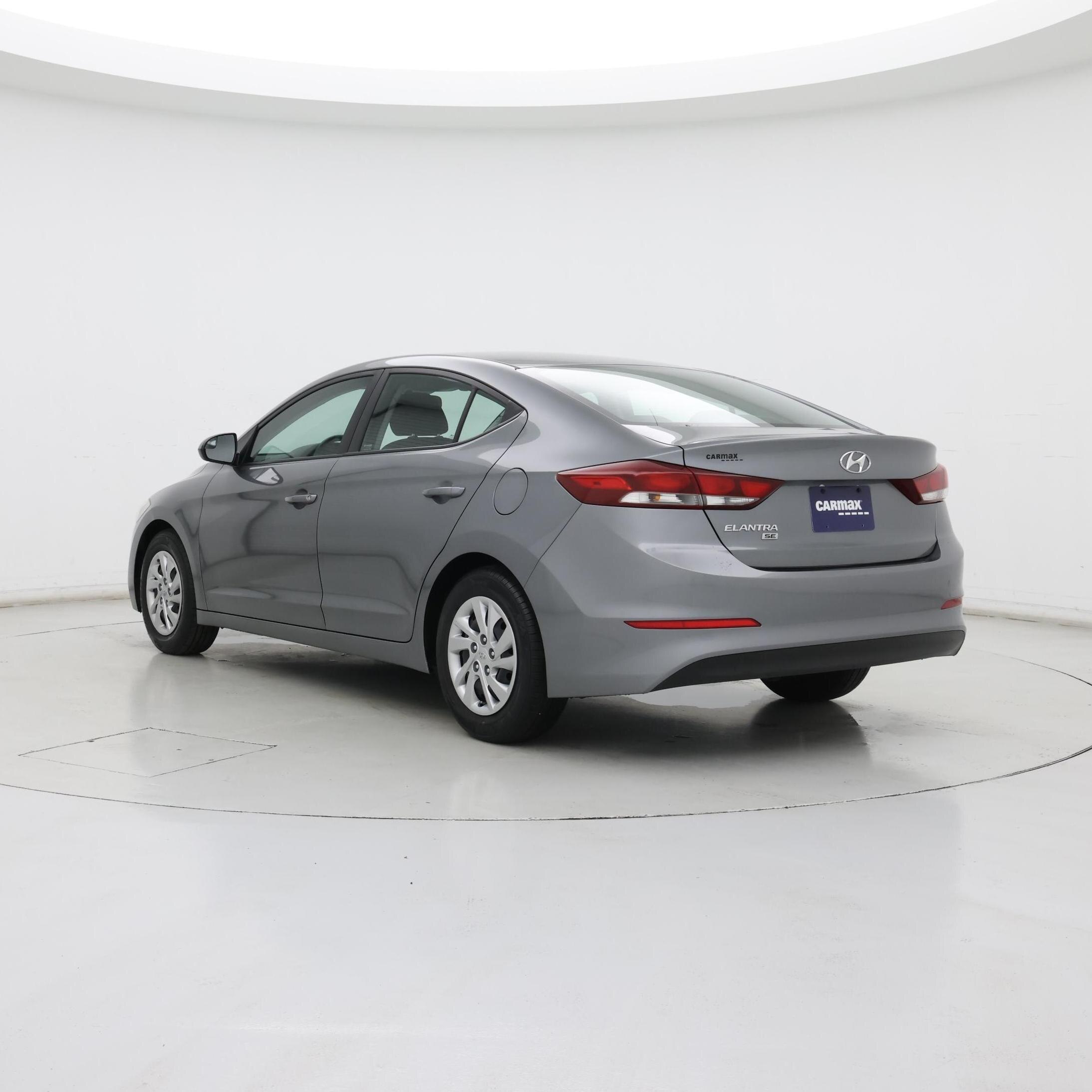 Thumbnail: 2018 Hyundai Elantra - 2